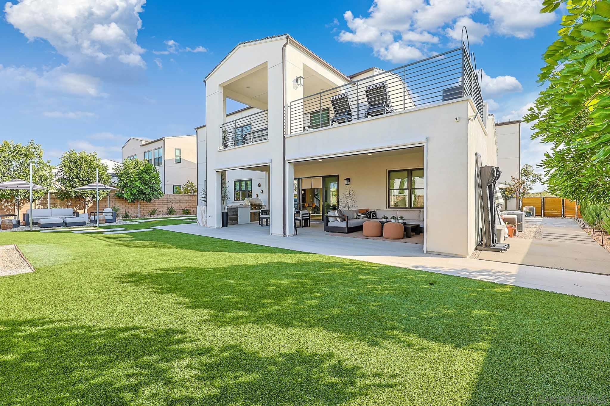 Detail Gallery Image 39 of 57 For 5300  Sweetwater Trl, San Diego,  CA 92130 - 5 Beds | 5/1 Baths