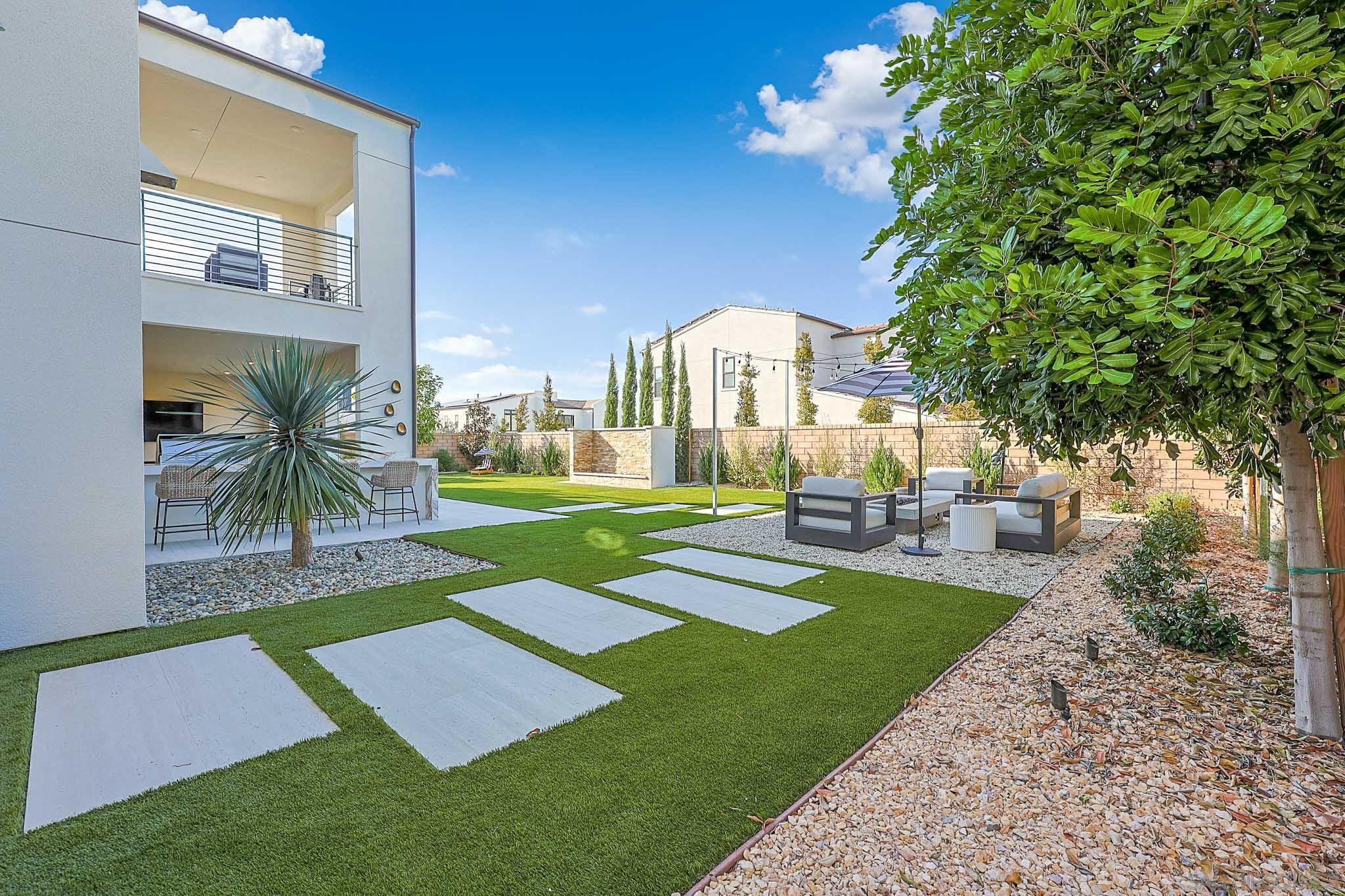 Detail Gallery Image 43 of 57 For 5300  Sweetwater Trl, San Diego,  CA 92130 - 5 Beds | 5/1 Baths