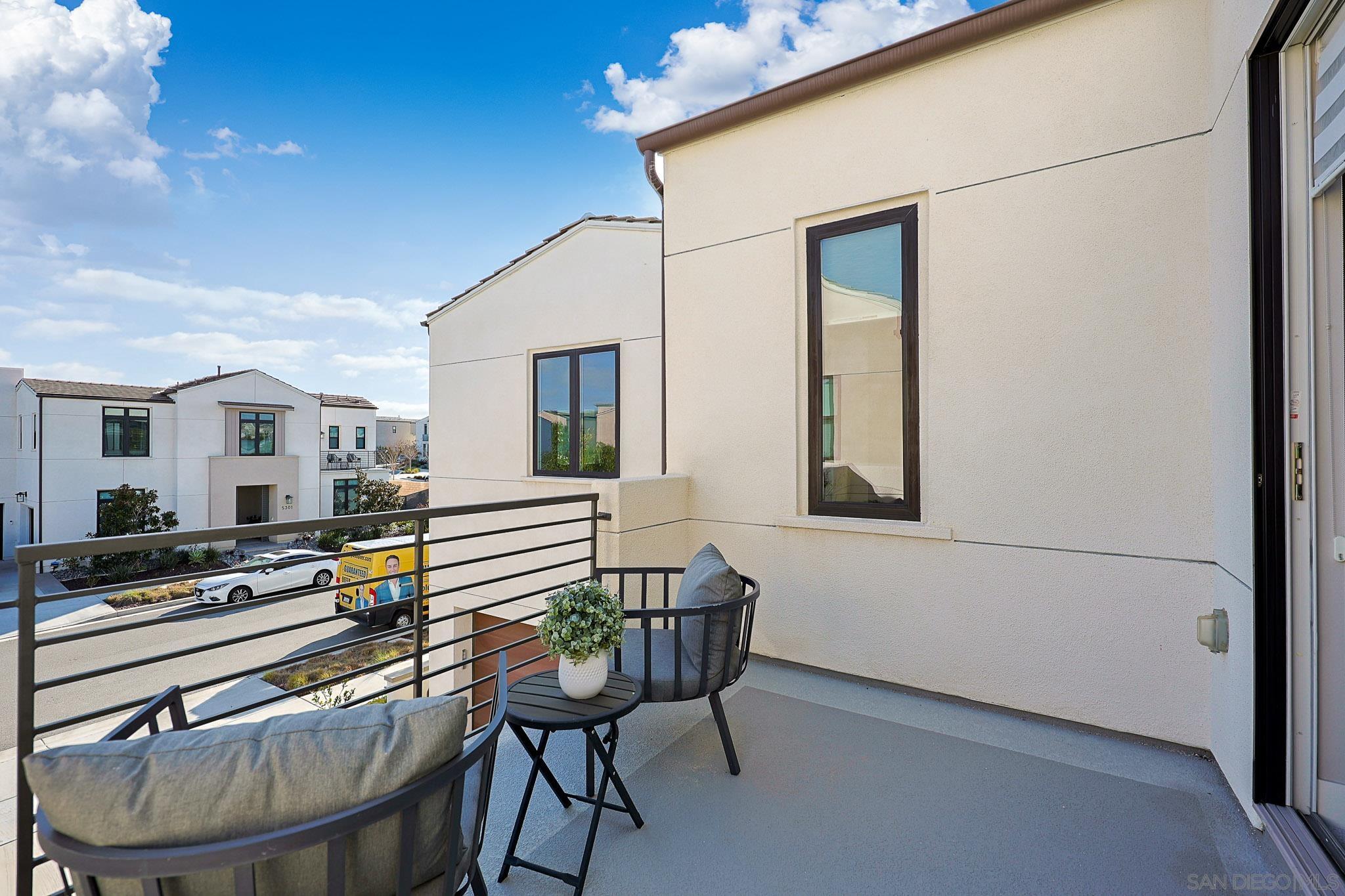 Detail Gallery Image 46 of 57 For 5300  Sweetwater Trl, San Diego,  CA 92130 - 5 Beds | 5/1 Baths