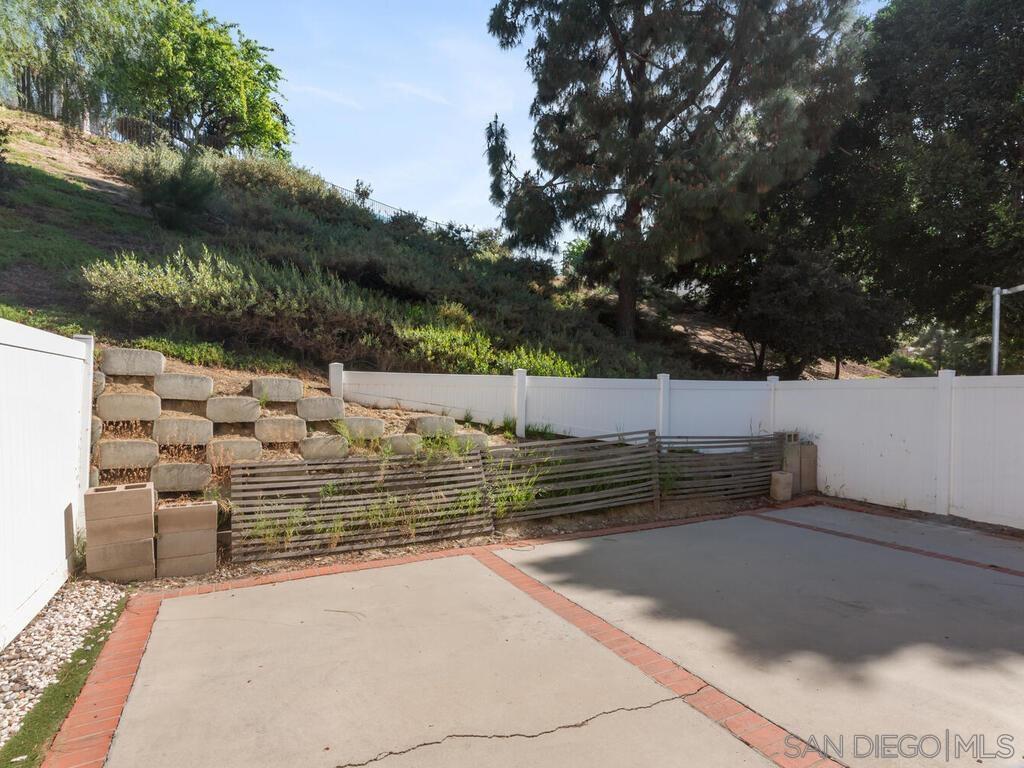 Detail Gallery Image 25 of 30 For 417  Sanibelle Circle  #91,  Chula Vista,  CA 91910 - 3 Beds | 3 Baths