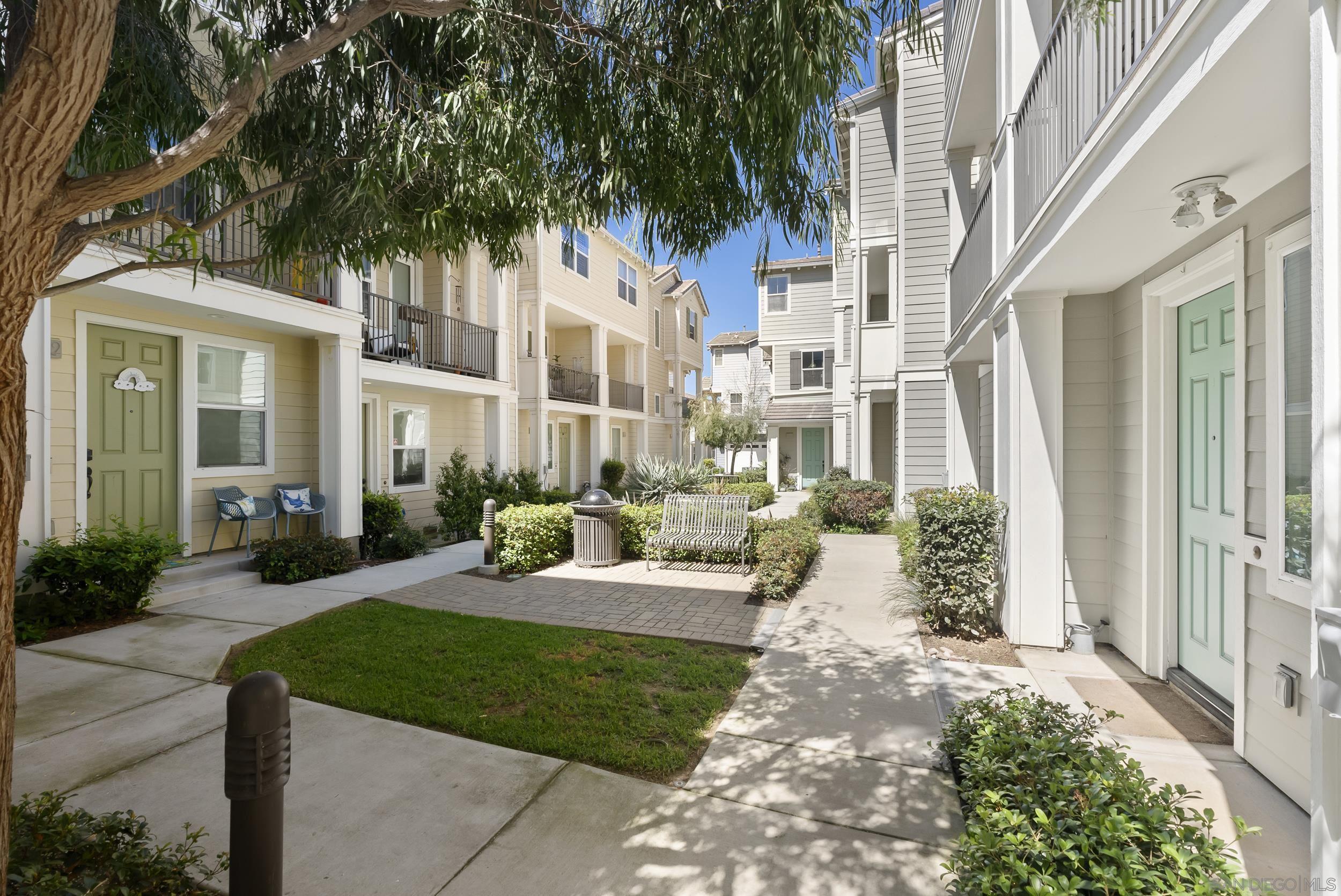 Detail Gallery Image 19 of 28 For 510  Finch Ln, Imperial Beach,  CA 91932 - 2 Beds | 2/1 Baths