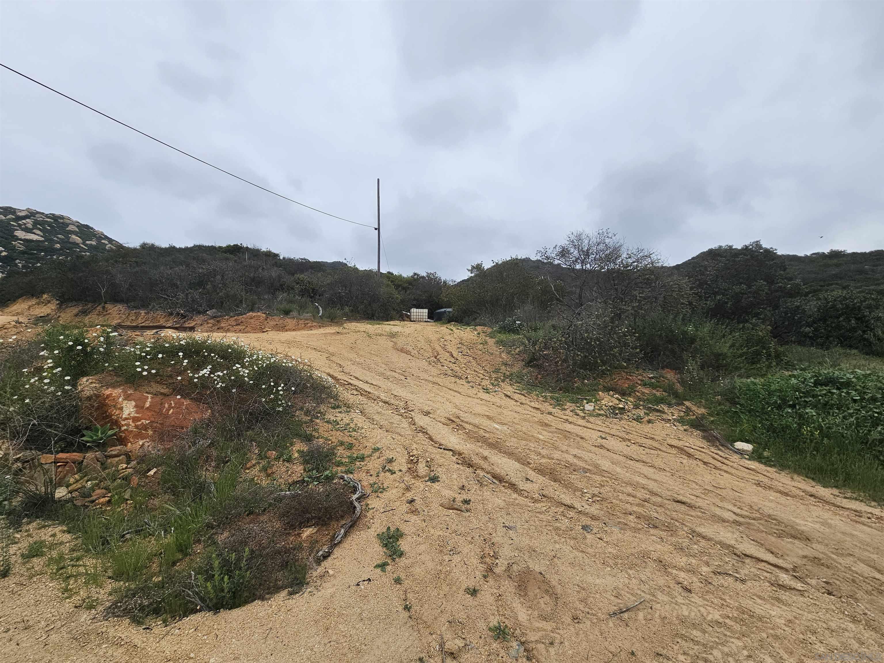 Detail Gallery Image 13 of 36 For , Fallbrook,  CA 92028 - – Beds | – Baths