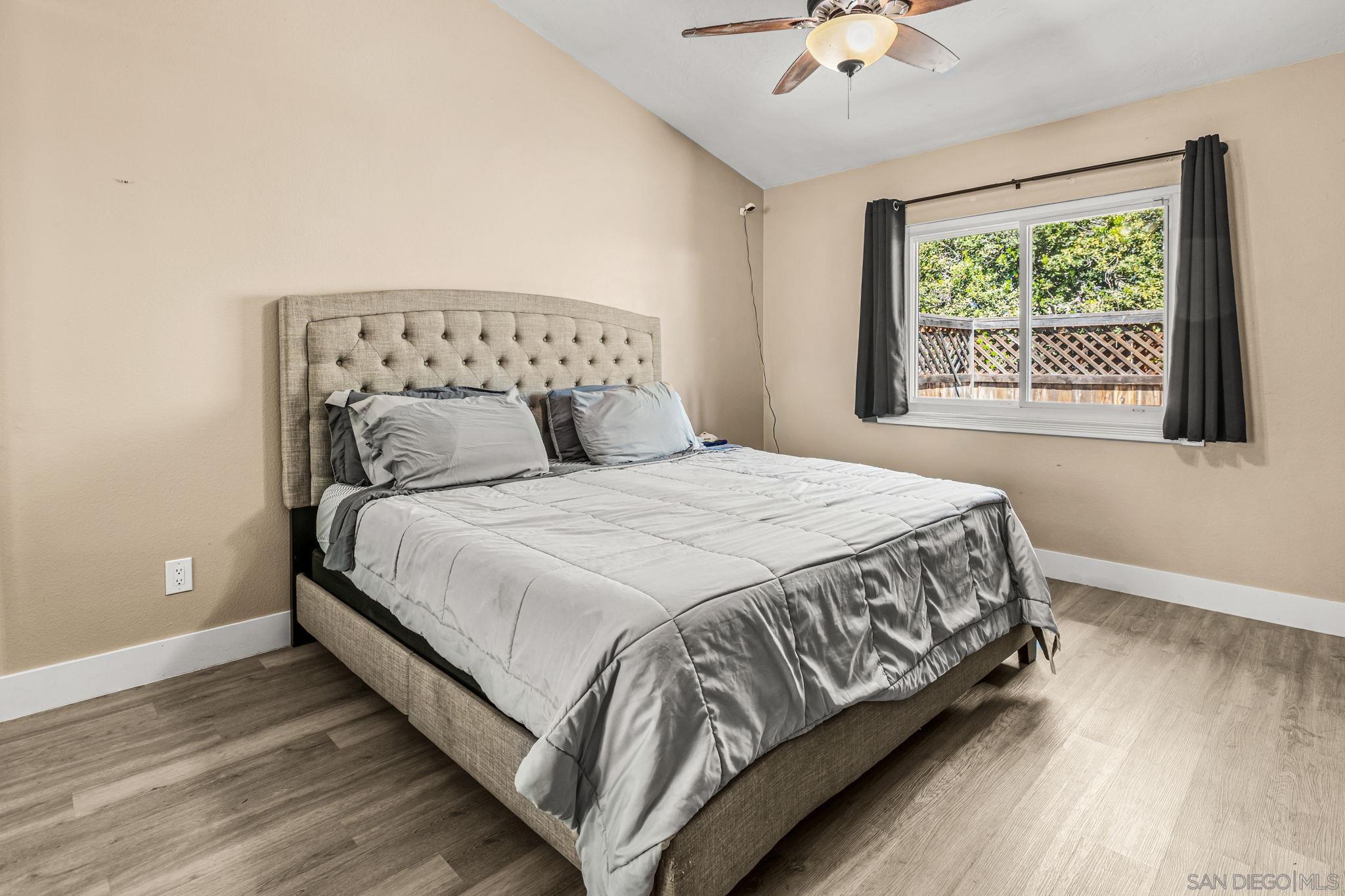 Detail Gallery Image 15 of 26 For 2427  Turnbridge Gln, Escondido,  CA 92027 - 2 Beds | 2 Baths