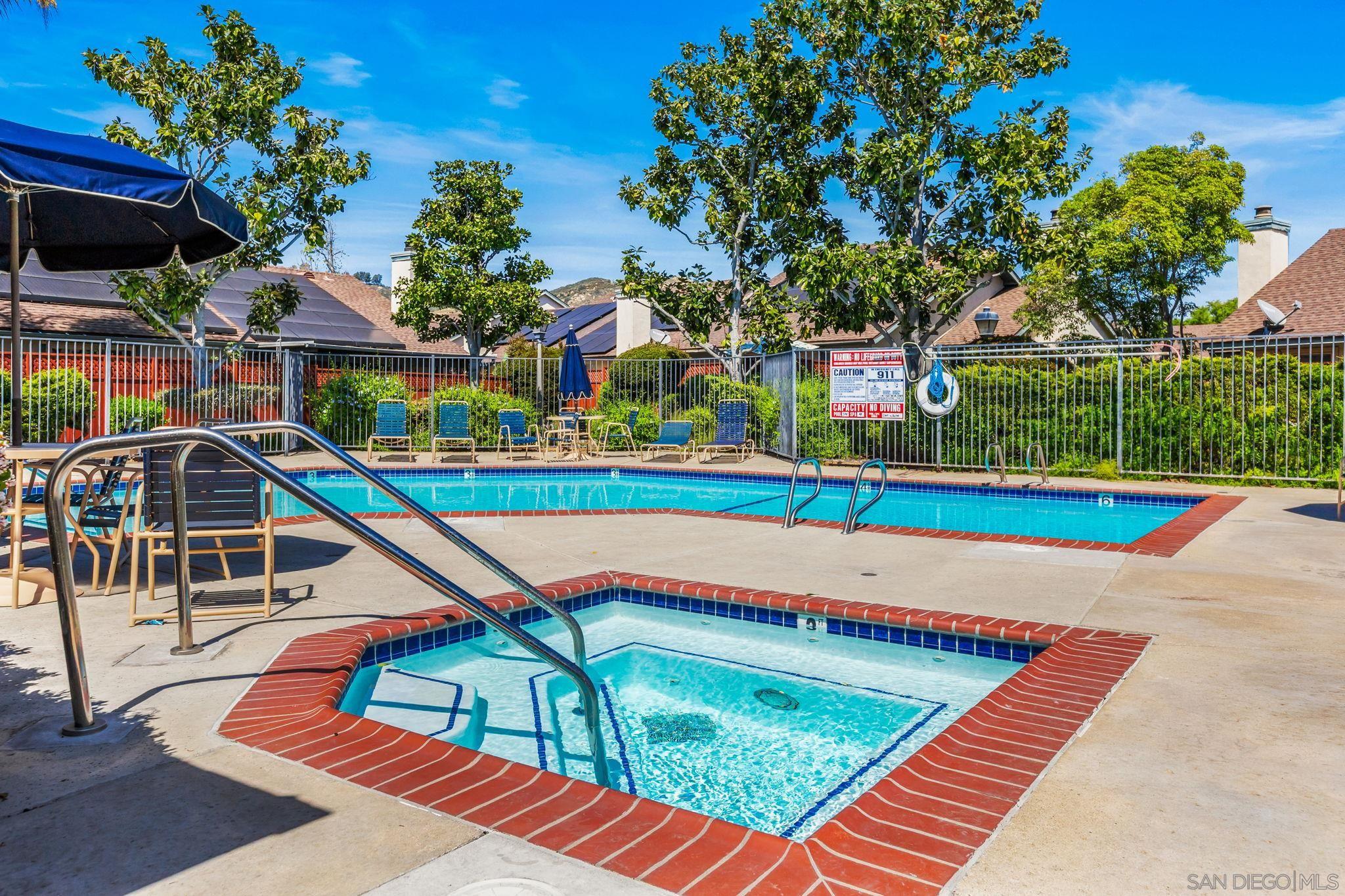 Detail Gallery Image 26 of 26 For 2427  Turnbridge Gln, Escondido,  CA 92027 - 2 Beds | 2 Baths