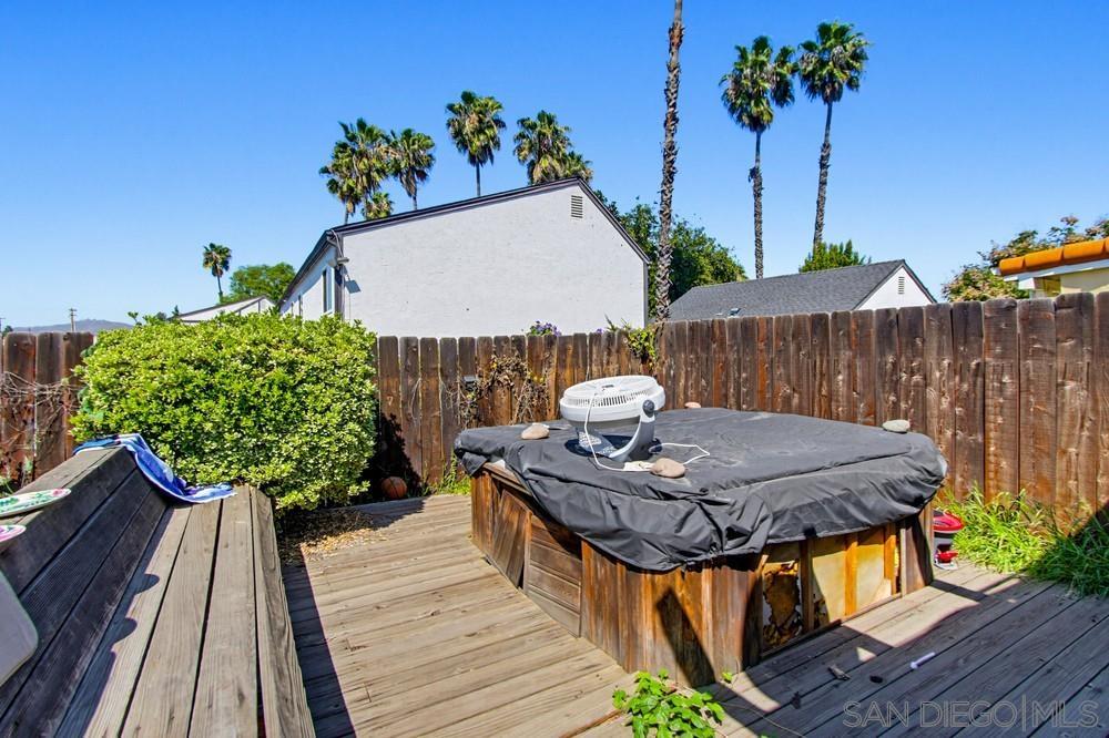 Detail Gallery Image 24 of 27 For 746  Granite Hills Circle, El Cajon,  CA 92019 - 3 Beds | 2/1 Baths