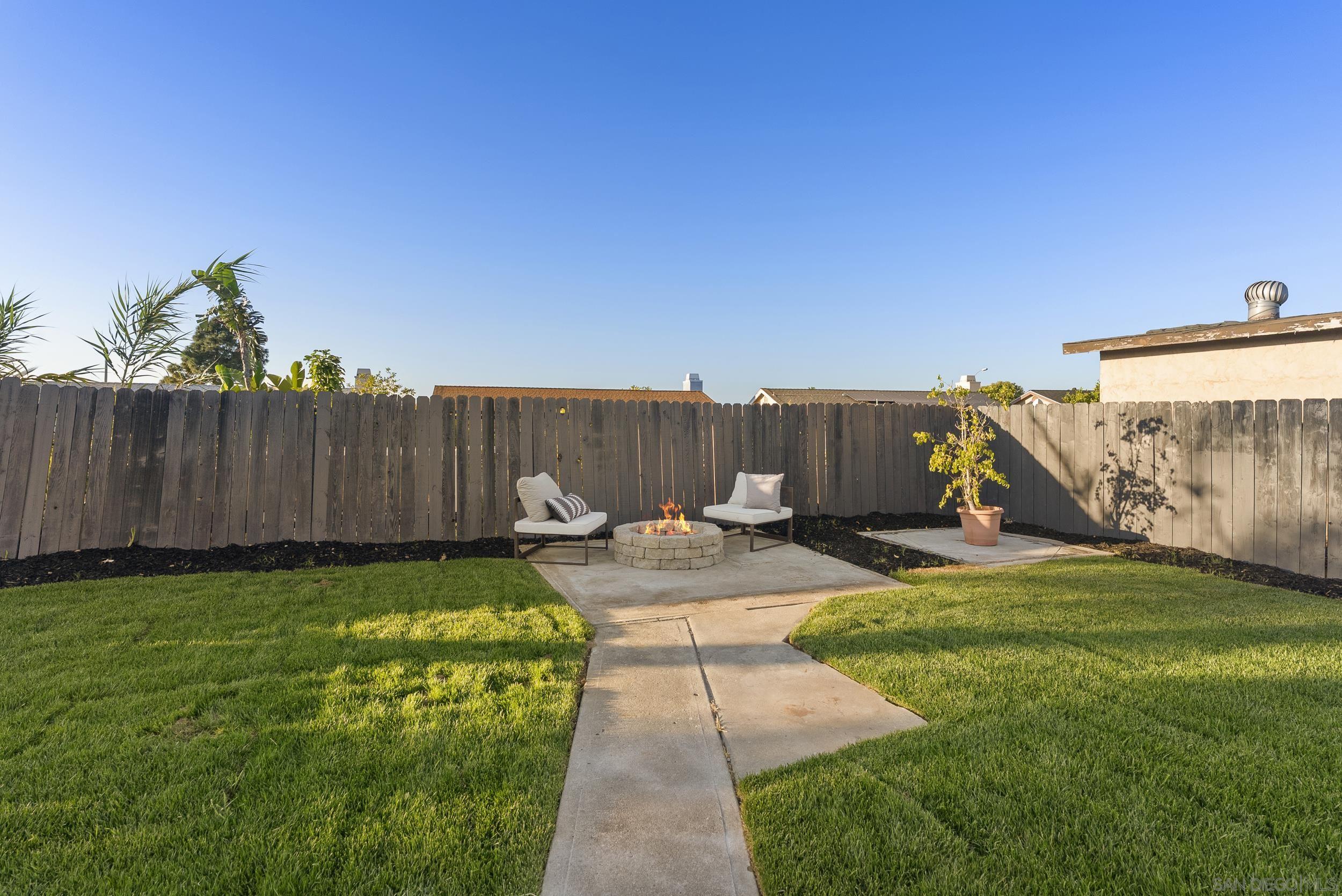 Detail Gallery Image 38 of 39 For 7346  Hightree, San Diego,  CA 92114 - 3 Beds | 2 Baths