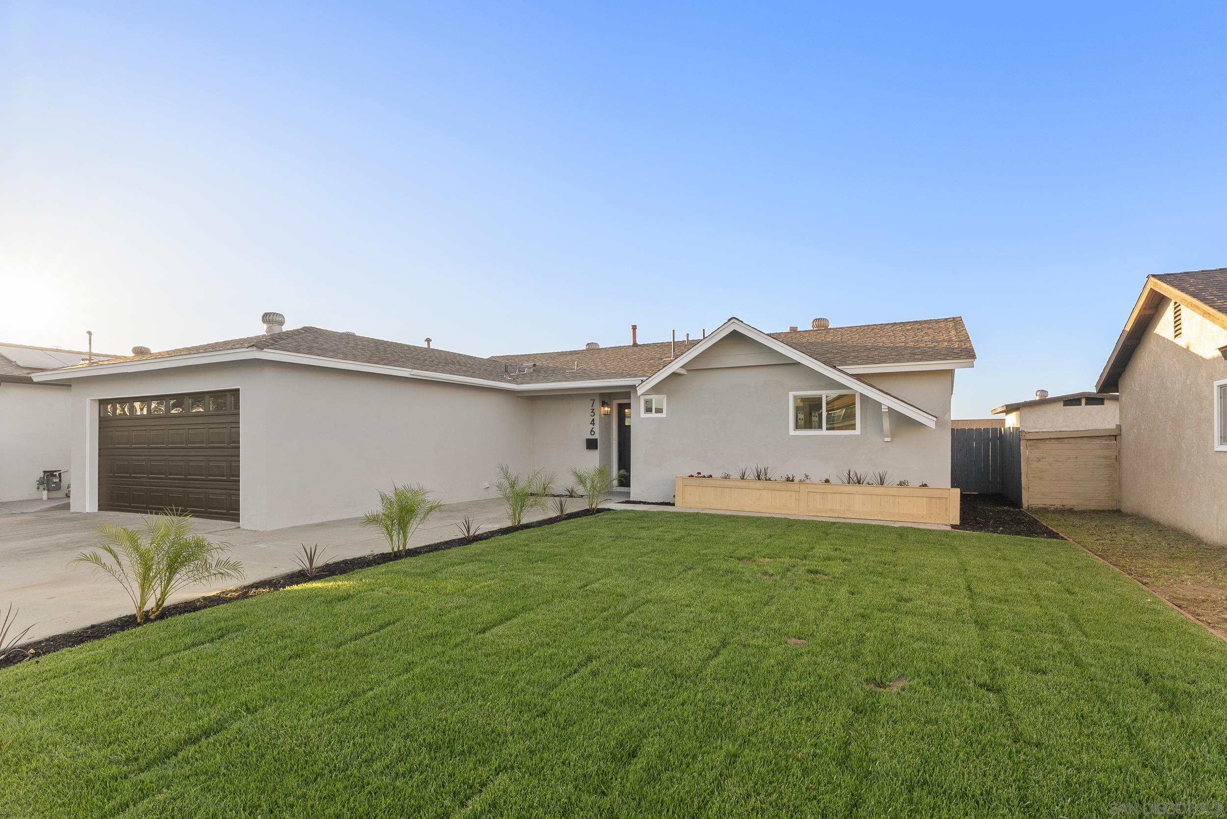 Detail Gallery Image 7 of 39 For 7346  Hightree, San Diego,  CA 92114 - 3 Beds | 2 Baths