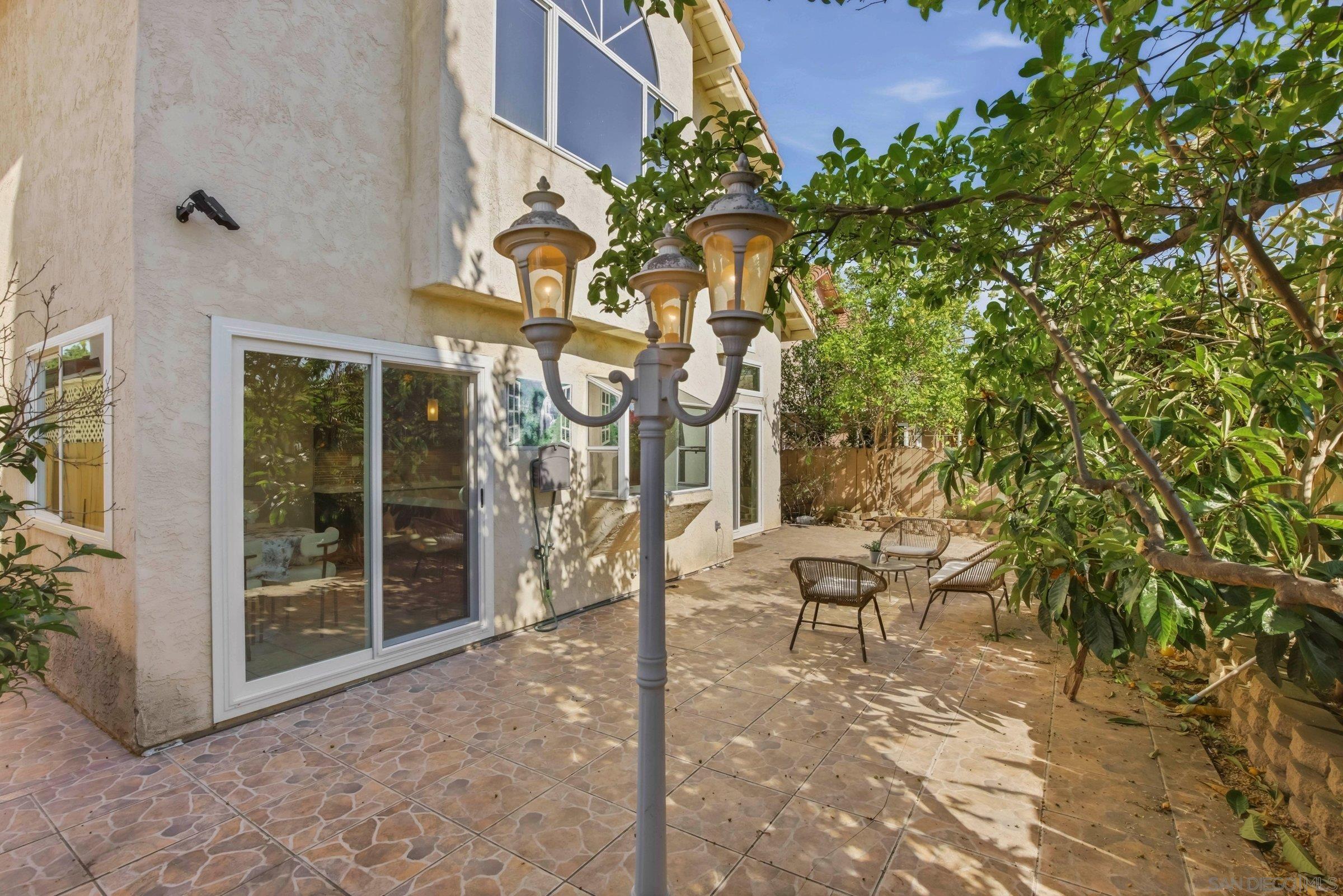 Detail Gallery Image 27 of 30 For 13354  Darview, San Diego,  CA 92129 - 5 Beds | 3 Baths