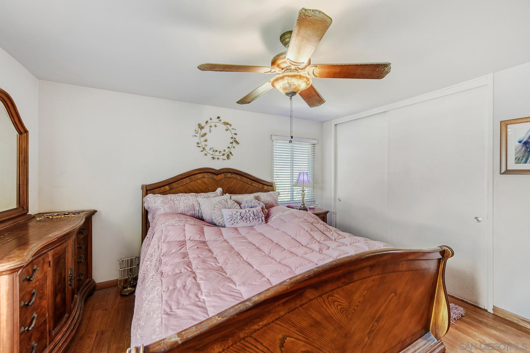 Detail Gallery Image 13 of 24 For 8376  Mono Lake Dr, San Diego,  CA 92119 - 3 Beds | 2 Baths