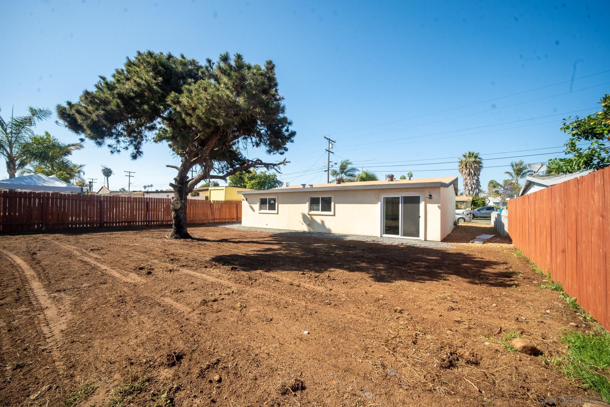 Detail Gallery Image 3 of 30 For 2271  Judith St, San Diego,  CA 92154 - 3 Beds | 2 Baths