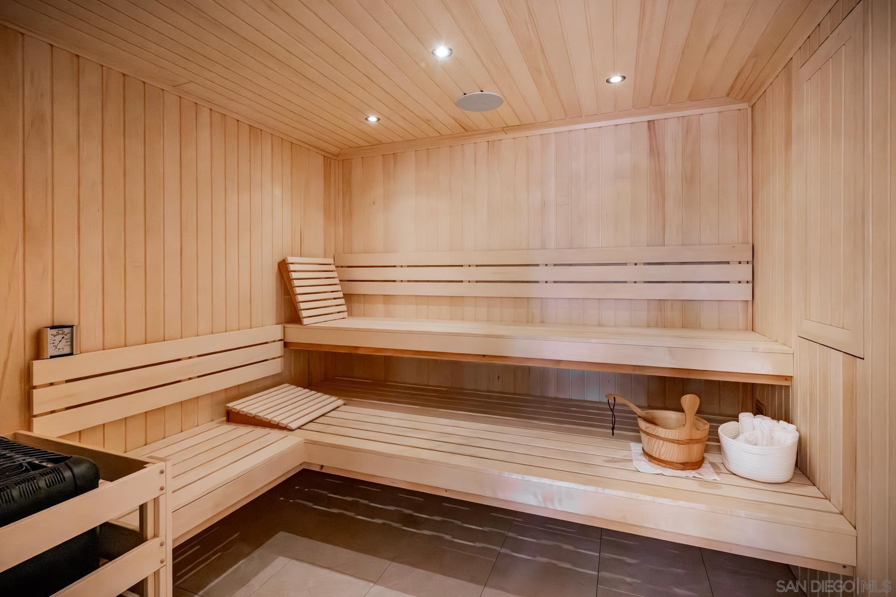 Detail Gallery Image 30 of 64 For 14783  Roxbury Terr., Rancho Santa Fe,  CA 92067 - 5 Beds | 5/3 Baths