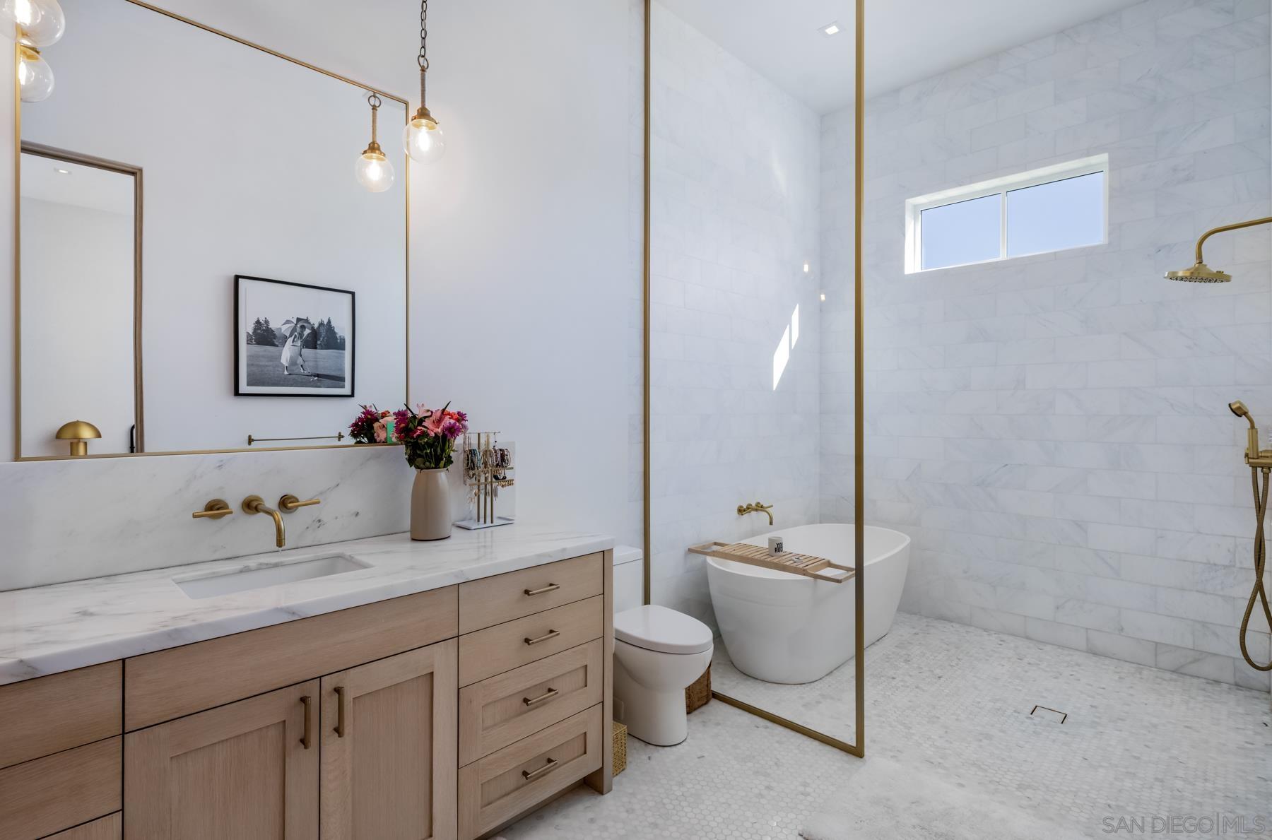 Detail Gallery Image 33 of 64 For 14783  Roxbury Terr., Rancho Santa Fe,  CA 92067 - 5 Beds | 5/3 Baths