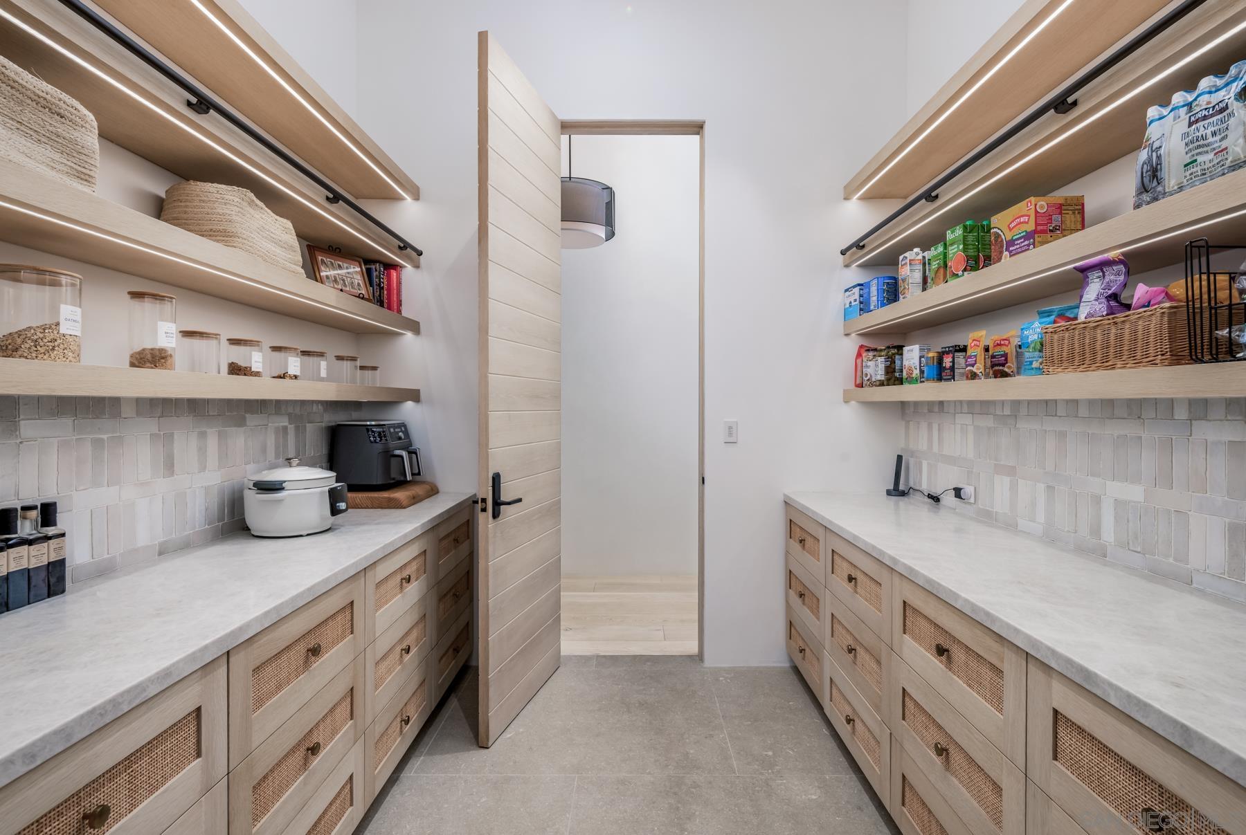 Detail Gallery Image 35 of 64 For 14783  Roxbury Terr., Rancho Santa Fe,  CA 92067 - 5 Beds | 5/3 Baths