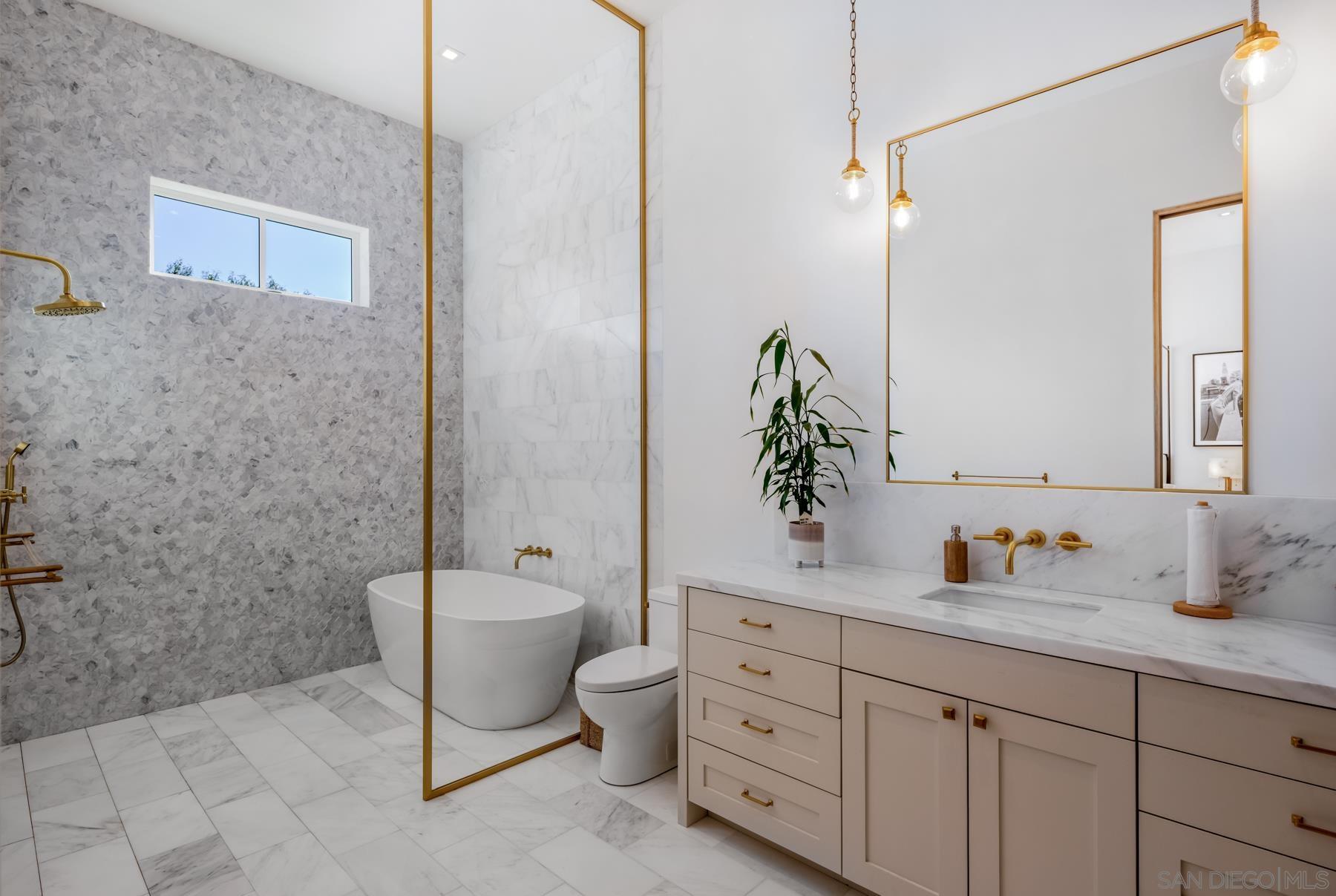 Detail Gallery Image 37 of 64 For 14783  Roxbury Terr., Rancho Santa Fe,  CA 92067 - 5 Beds | 5/3 Baths