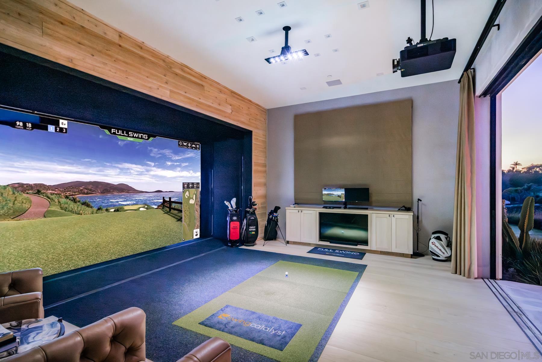 Detail Gallery Image 5 of 64 For 14783  Roxbury Terr., Rancho Santa Fe,  CA 92067 - 5 Beds | 5/3 Baths