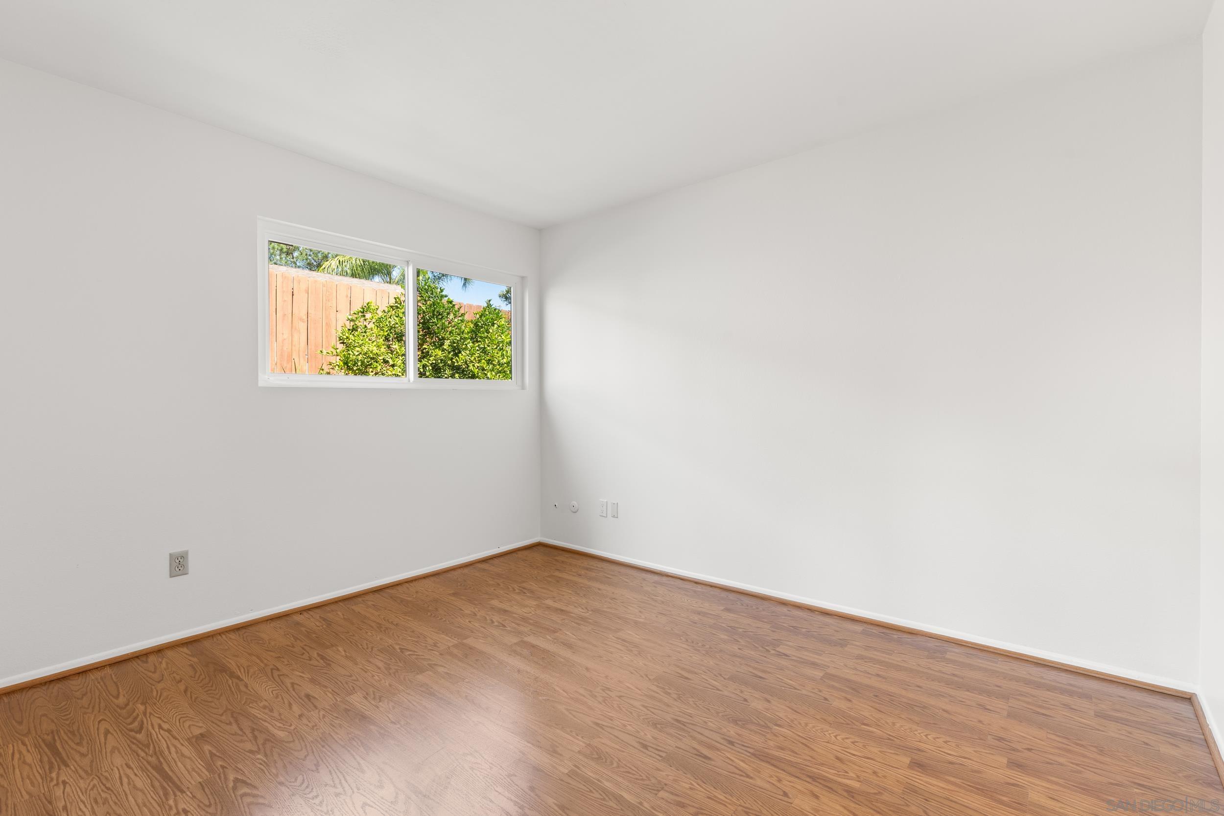 Detail Gallery Image 12 of 21 For 1333 N Ivy Street, Escondido,  CA 92026 - 3 Beds | 2 Baths