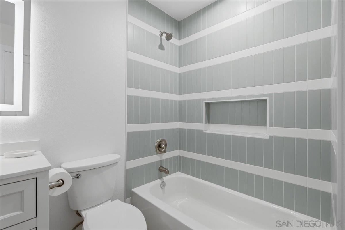 Detail Gallery Image 11 of 33 For 1361  California, Imperial Beach,  CA 91932 - 3 Beds | 2 Baths