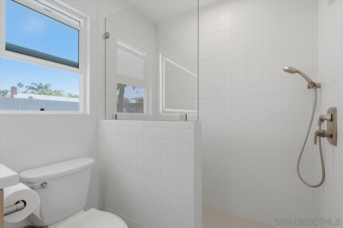 Detail Gallery Image 20 of 33 For 1361  California, Imperial Beach,  CA 91932 - 3 Beds | 2 Baths