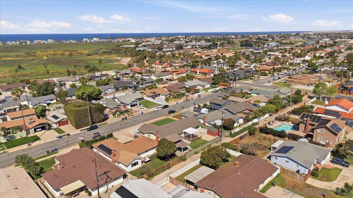 Detail Gallery Image 29 of 33 For 1361  California, Imperial Beach,  CA 91932 - 3 Beds | 2 Baths