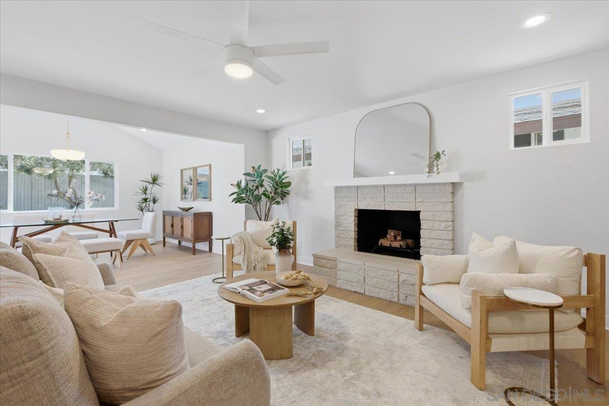 Detail Gallery Image 8 of 33 For 1361  California, Imperial Beach,  CA 91932 - 3 Beds | 2 Baths