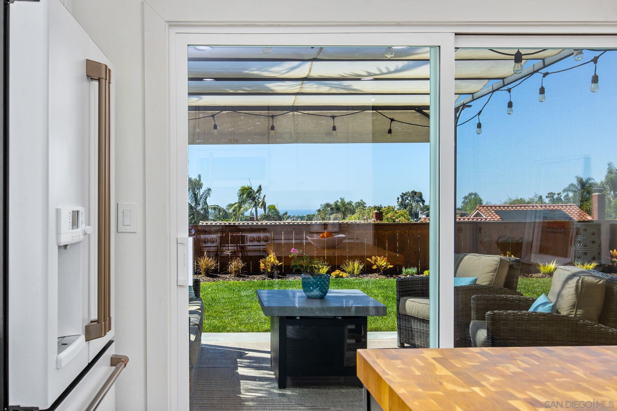 Detail Gallery Image 16 of 66 For 7053  Snapdragon  Dr, Carlsbad,  CA 92011 - 4 Beds | 2/1 Baths