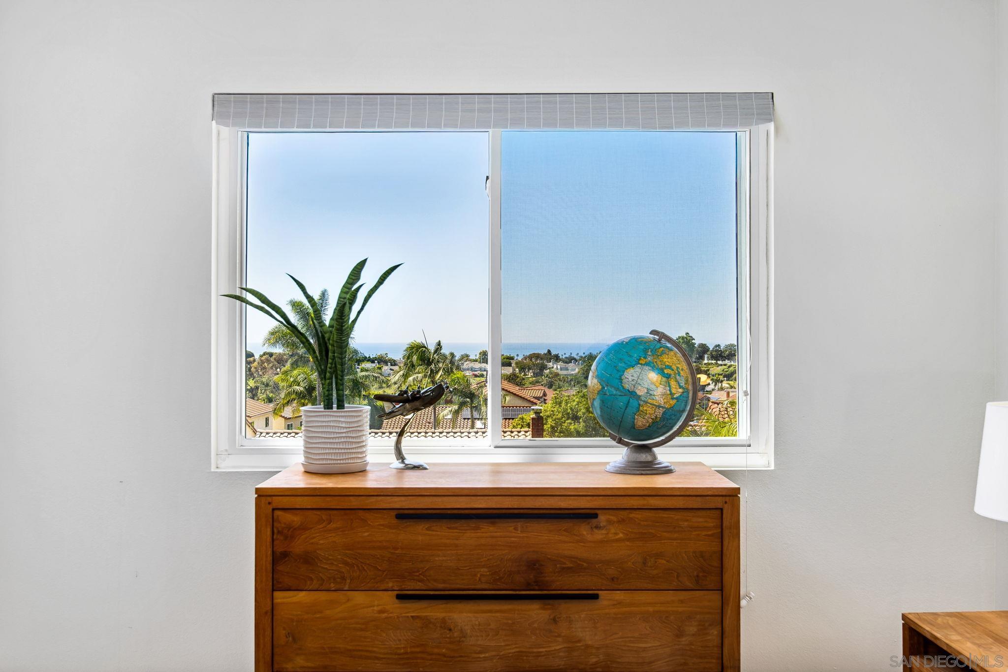 Detail Gallery Image 36 of 66 For 7053  Snapdragon  Dr, Carlsbad,  CA 92011 - 4 Beds | 2/1 Baths