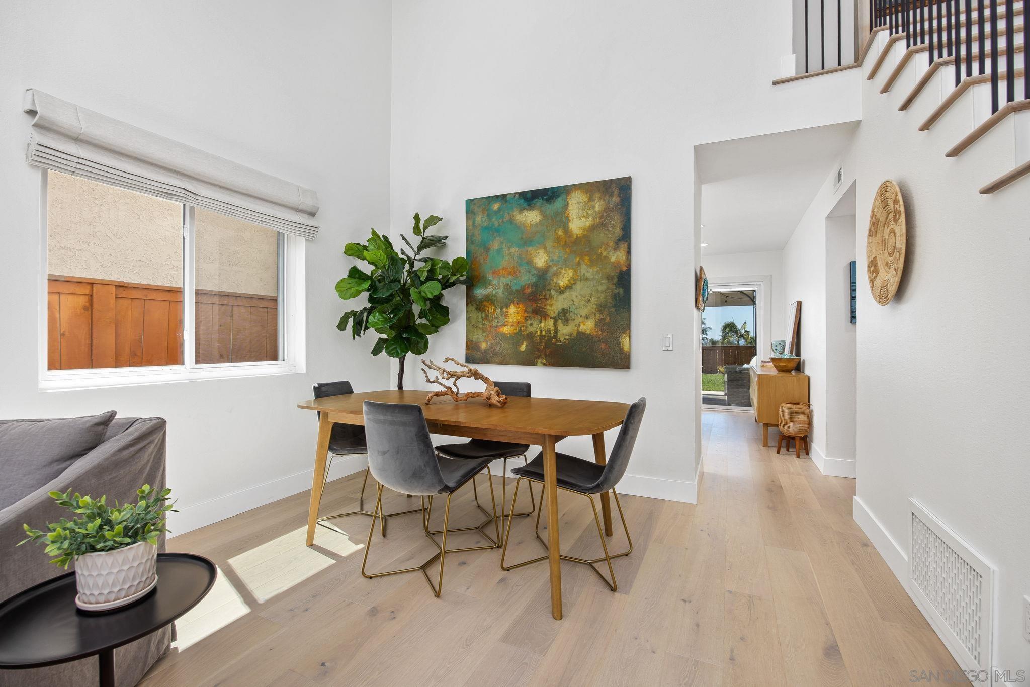 Detail Gallery Image 6 of 66 For 7053  Snapdragon  Dr, Carlsbad,  CA 92011 - 4 Beds | 2/1 Baths