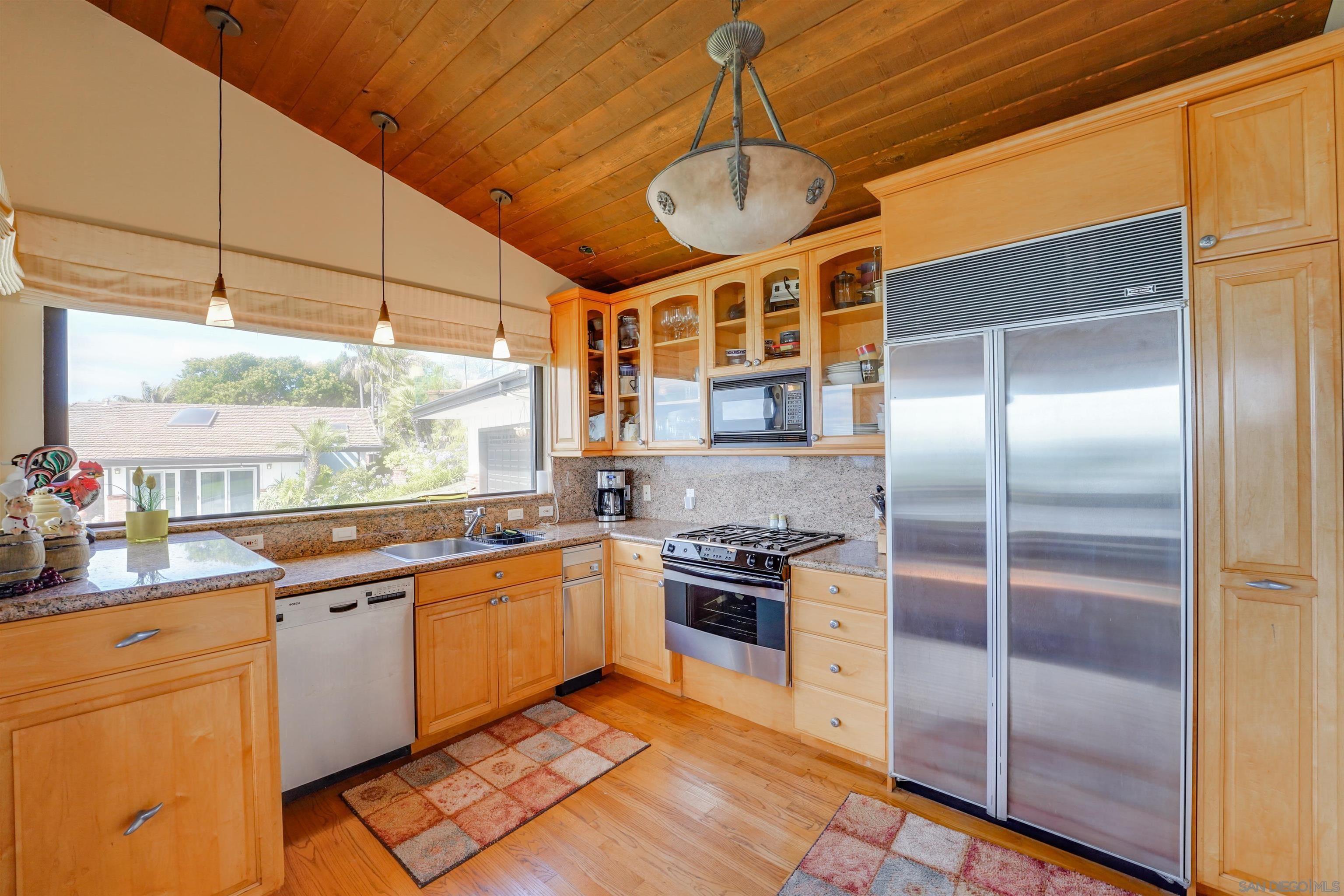 Detail Gallery Image 12 of 23 For 6435  El Camino Del Teatro, La Jolla,  CA 92037 - 0 Beds | 1 Baths