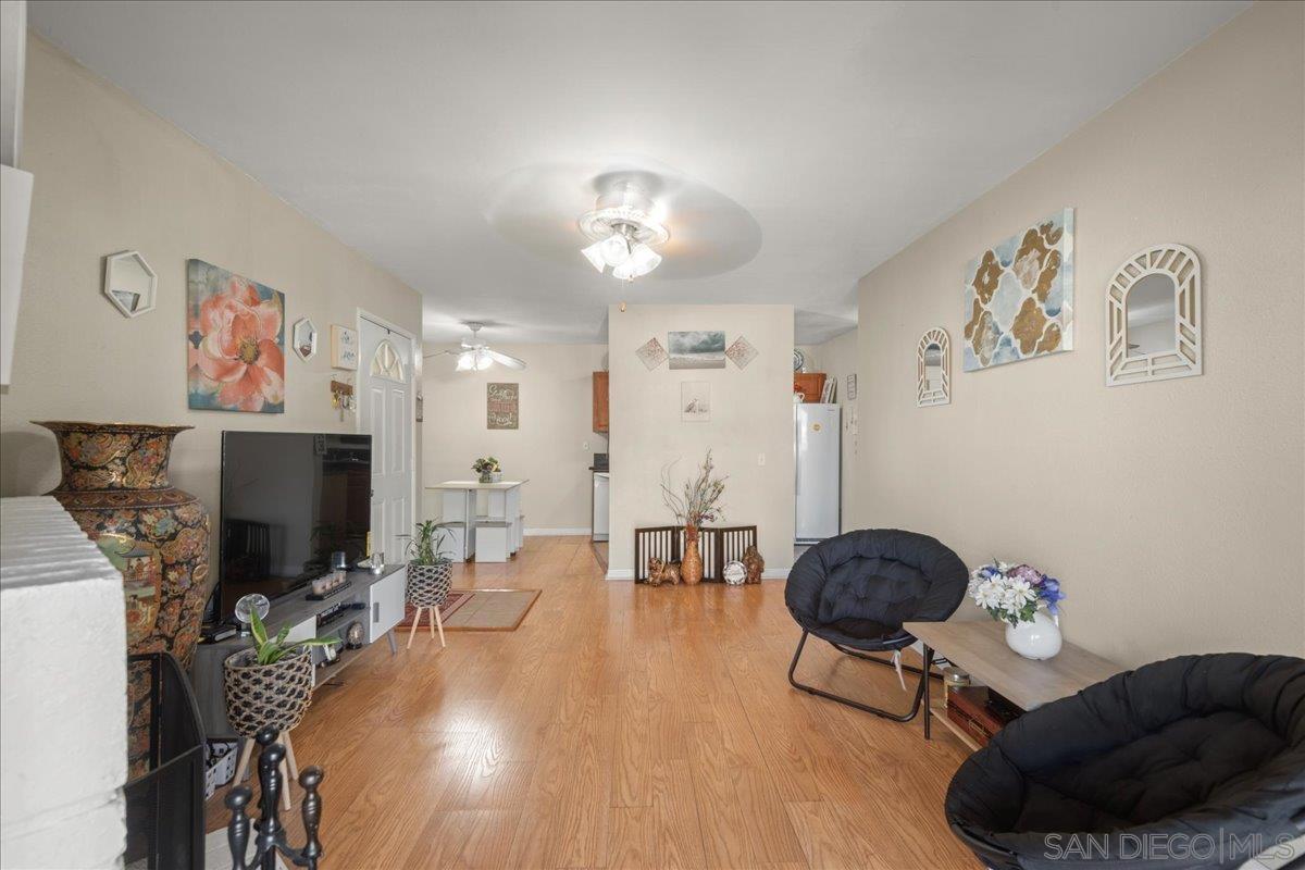 Detail Gallery Image 7 of 30 For 2950  Alta View Dr  #H202,  San Diego,  CA 92139 - 1 Beds | 1 Baths