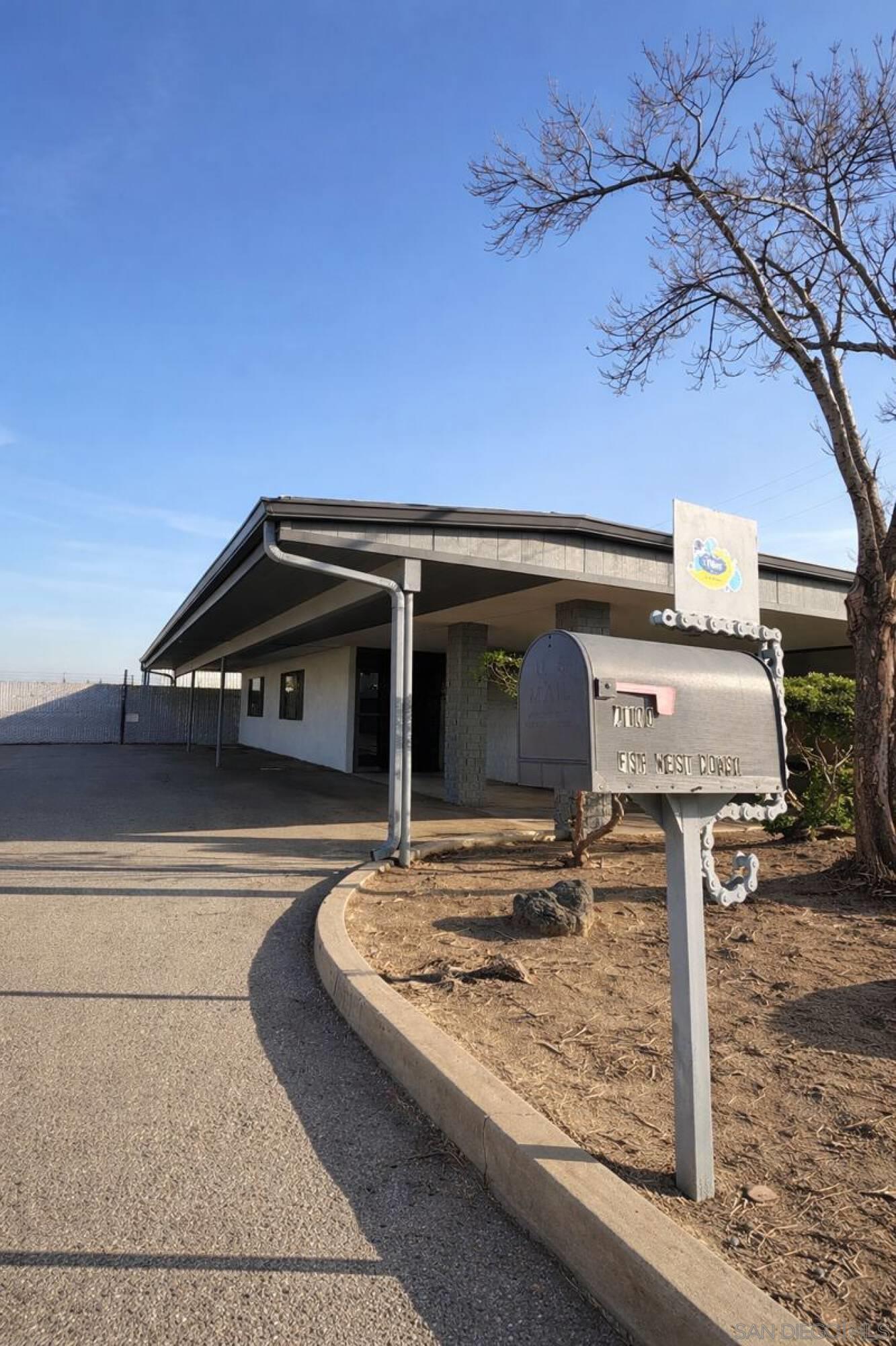 Detail Gallery Image 2 of 14 For 7700  Downing Ave, Bakersfield,  CA 93308 - – Beds | – Baths