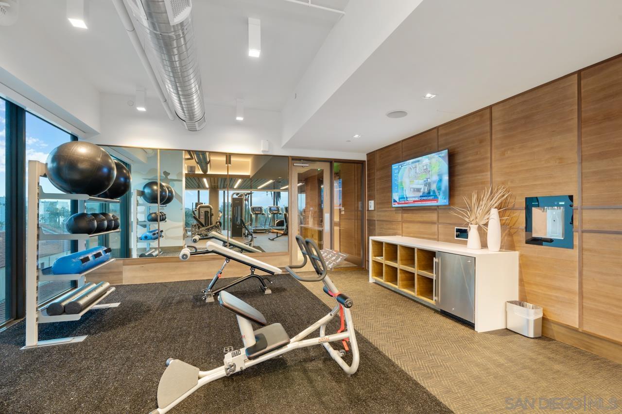 Detail Gallery Image 34 of 64 For 525  Olive  1806, San Diego,  CA 92103 - 1 Beds | 1 Baths