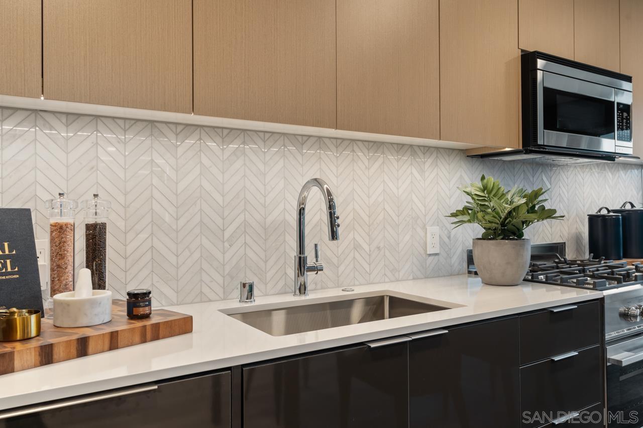 Detail Gallery Image 50 of 64 For 525  Olive  1806, San Diego,  CA 92103 - 1 Beds | 1 Baths