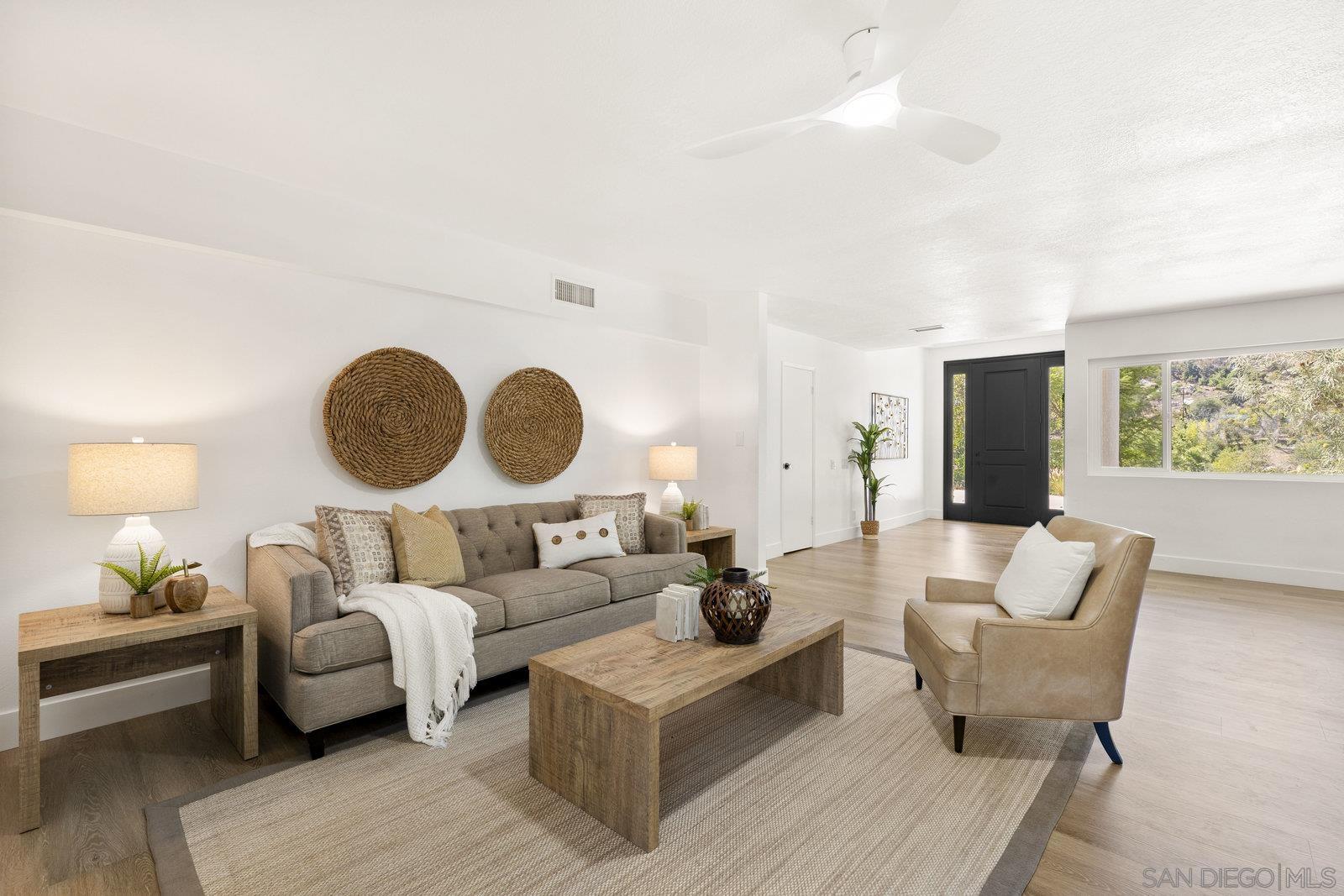 Detail Gallery Image 9 of 74 For 38795  Harris Trl, Fallbrook,  CA 92028 - 5 Beds | 4/1 Baths