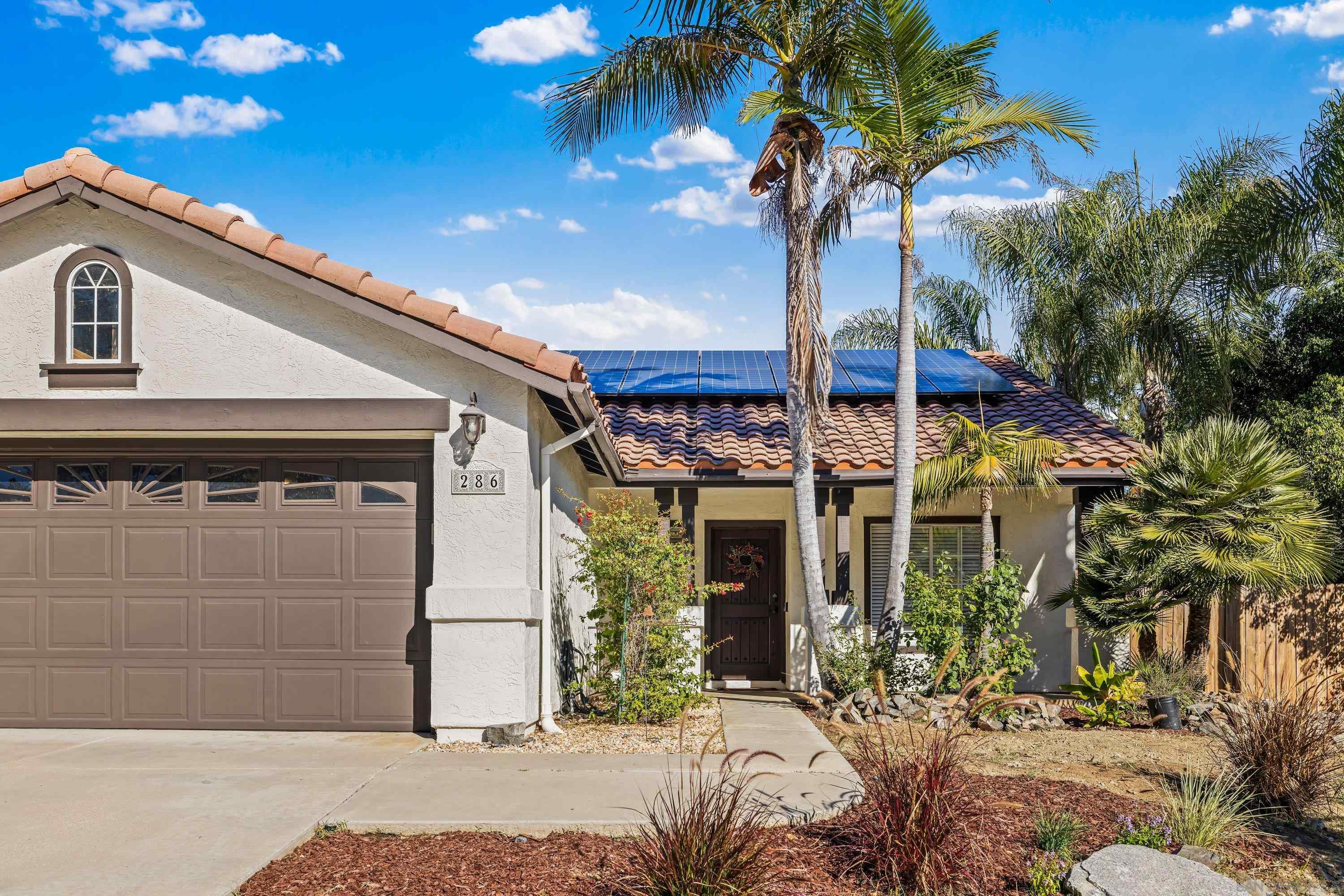 Detail Gallery Image 4 of 32 For 286  Glendale Ave, San Marcos,  CA 92069 - 3 Beds | 2 Baths