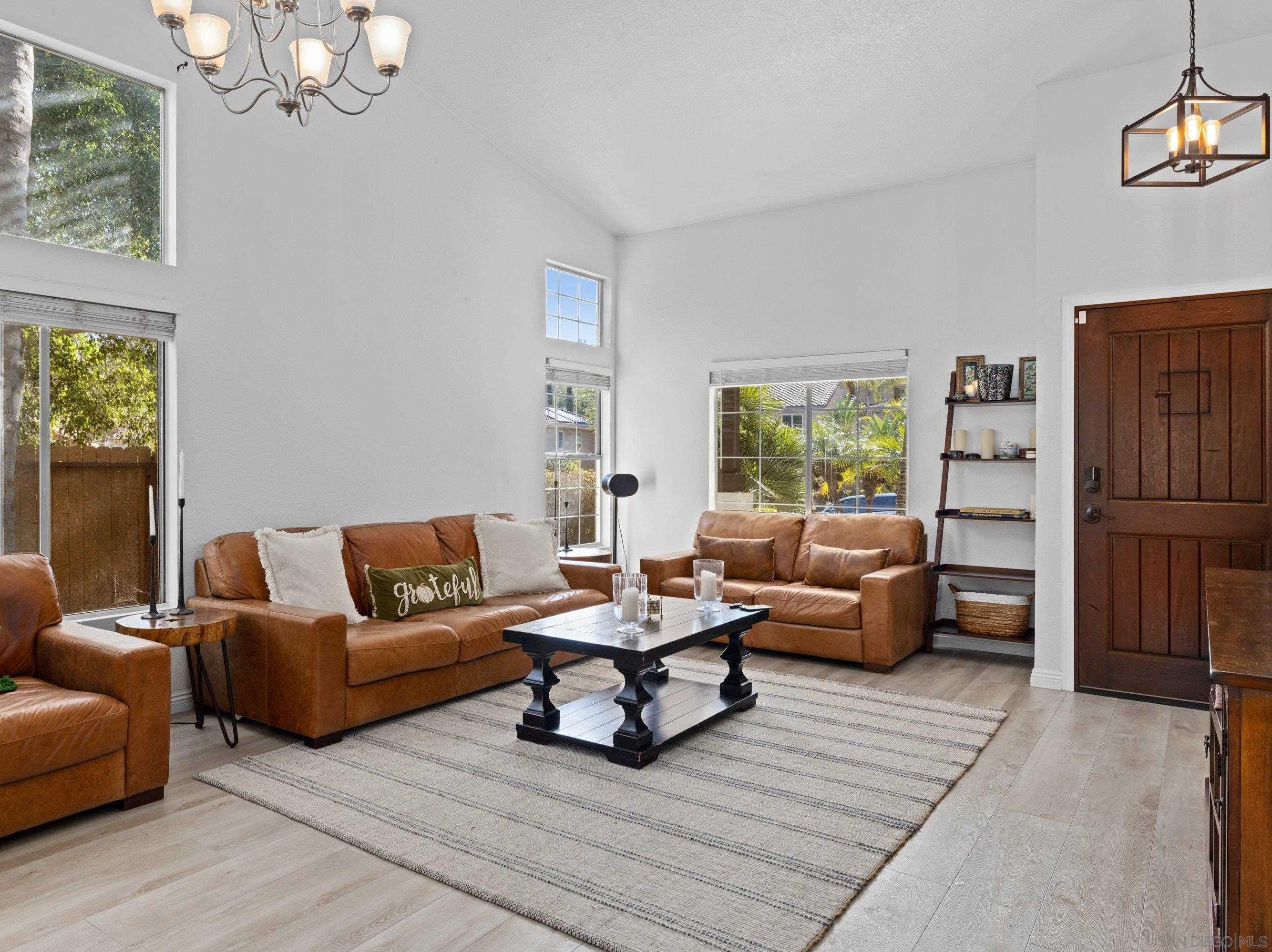 Detail Gallery Image 6 of 32 For 286  Glendale Ave, San Marcos,  CA 92069 - 3 Beds | 2 Baths