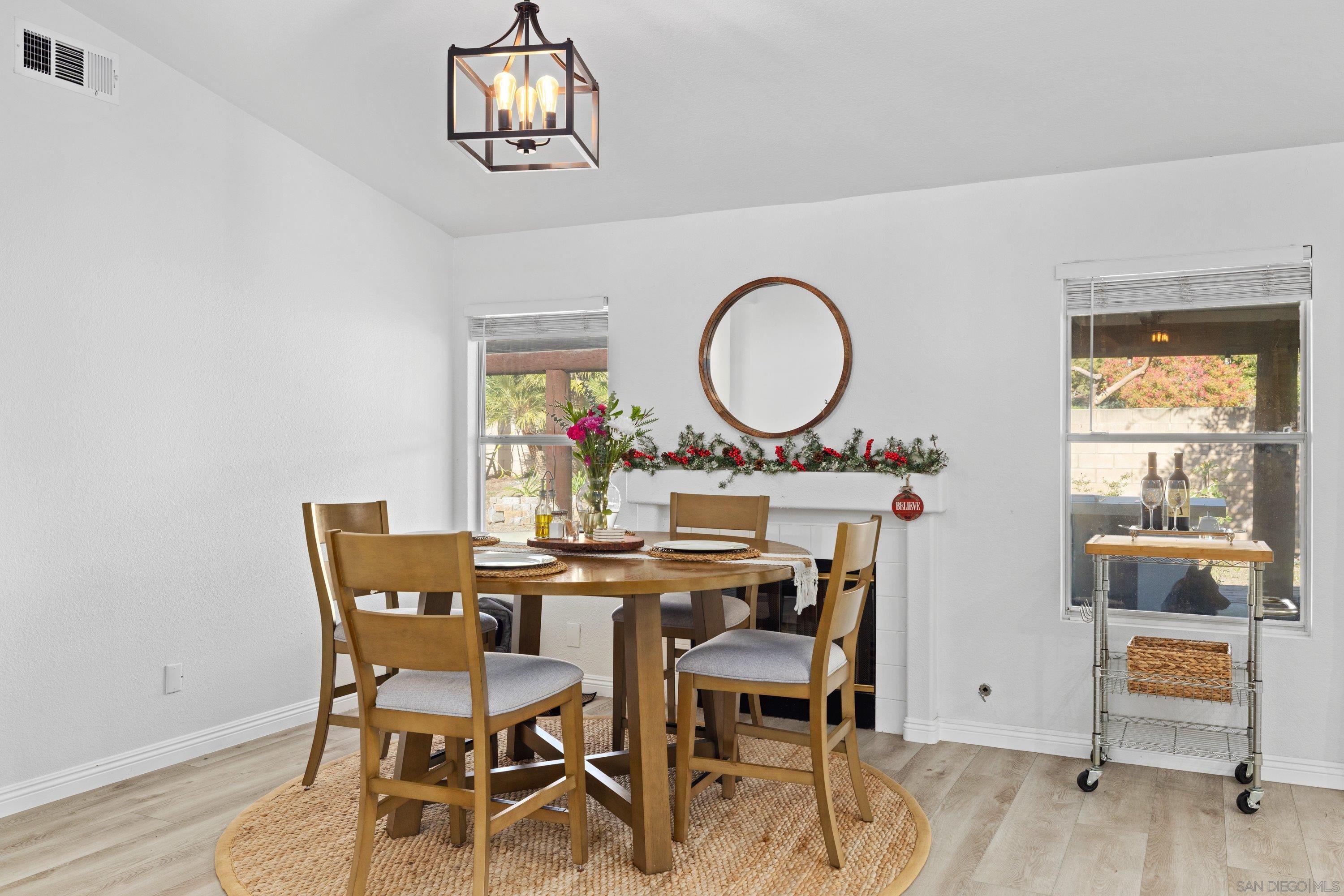 Detail Gallery Image 14 of 32 For 286  Glendale Ave, San Marcos,  CA 92069 - 3 Beds | 2 Baths