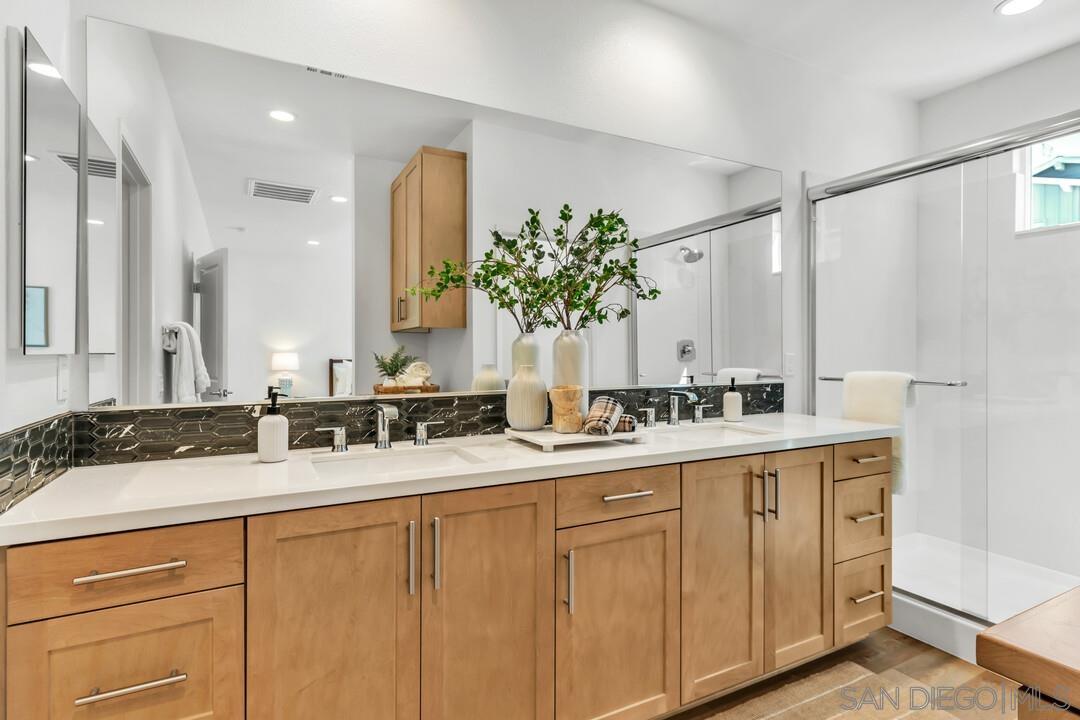 Detail Gallery Image 17 of 31 For 7701  Jasmine Ct, Santee,  CA 92071 - 4 Beds | 2/1 Baths