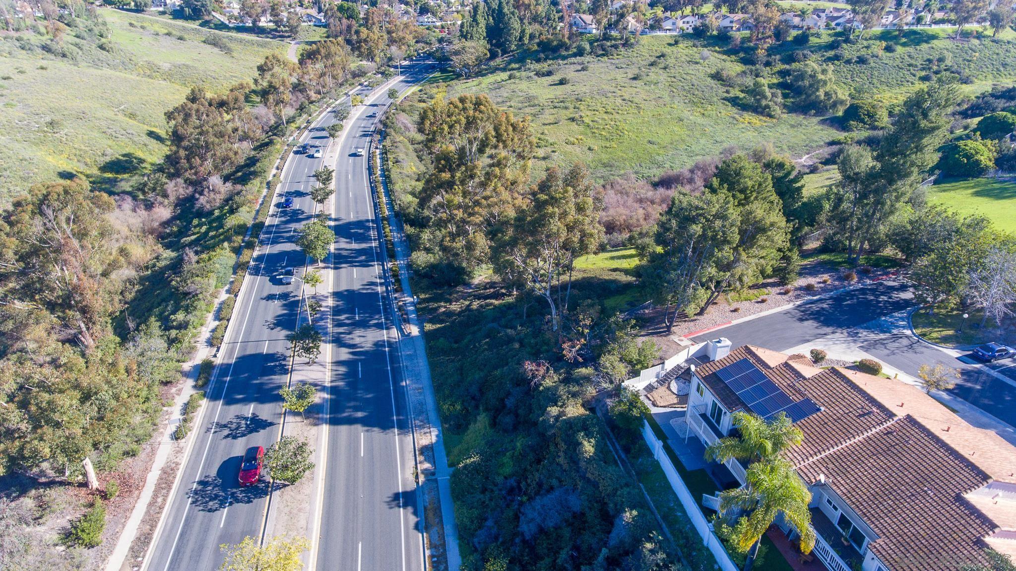 Detail Gallery Image 34 of 39 For 1859  Carolyn Dr, Chula Vista,  CA 91913 - 3 Beds | 2/1 Baths
