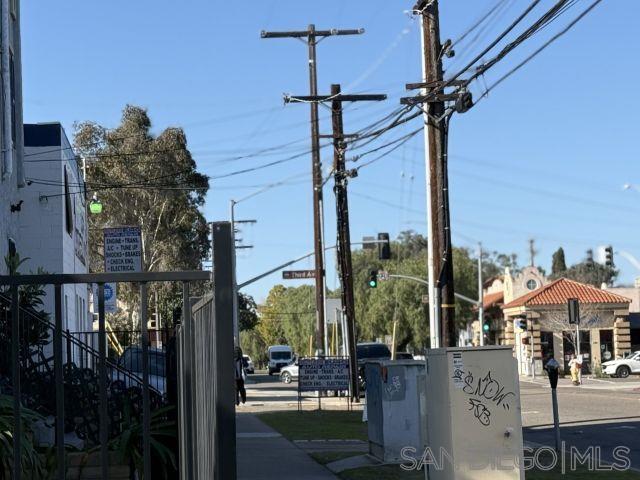 Detail Gallery Image 4 of 75 For 402  Church Ave, Chula Vista,  CA 91910 - – Beds | – Baths