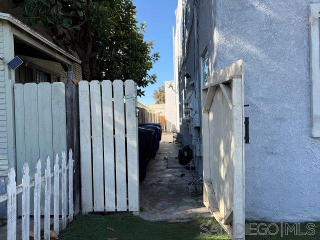 Detail Gallery Image 34 of 75 For 402  Church Ave, Chula Vista,  CA 91910 - – Beds | – Baths