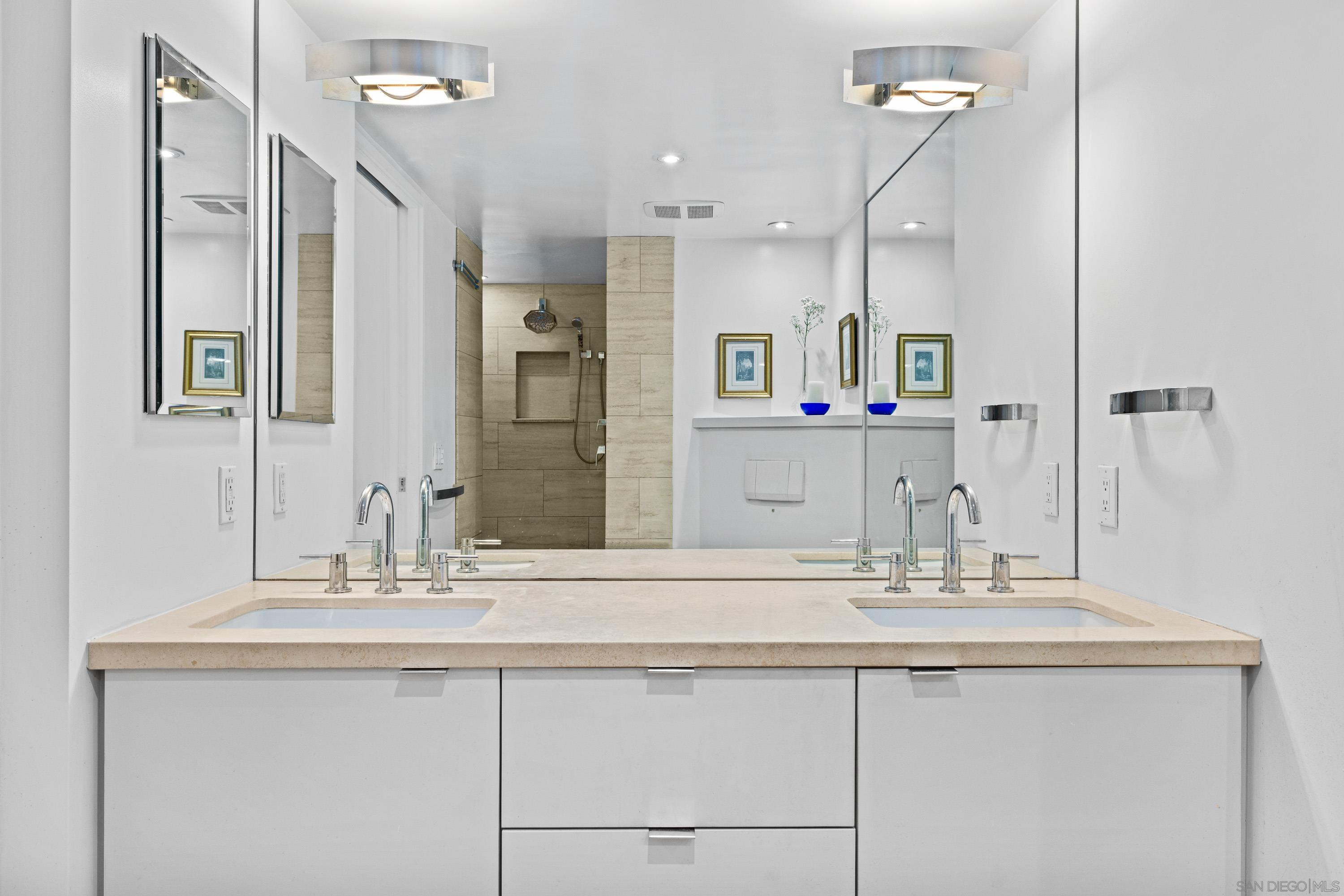 Detail Gallery Image 20 of 38 For 550  Front Street  #1007,  San Diego,  CA 92101 - 1 Beds | 1 Baths