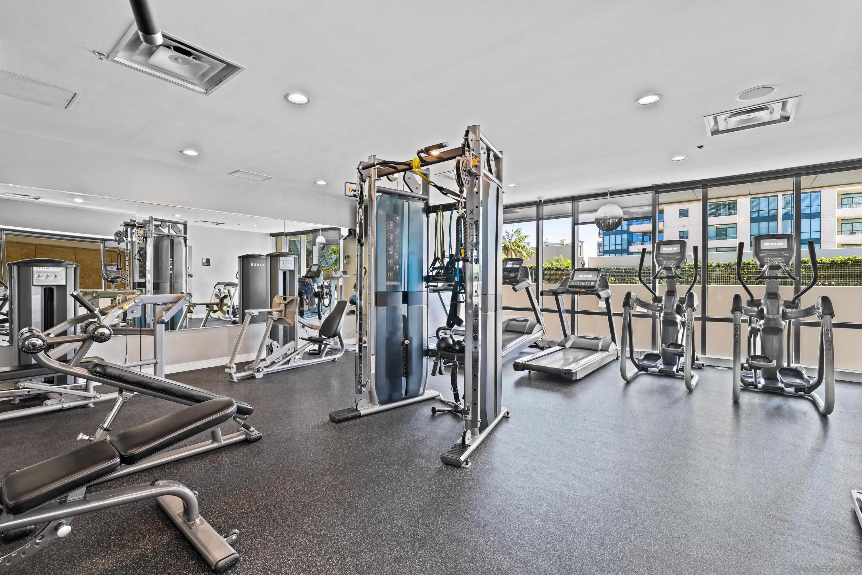 Detail Gallery Image 29 of 38 For 550  Front Street  #1007,  San Diego,  CA 92101 - 1 Beds | 1 Baths