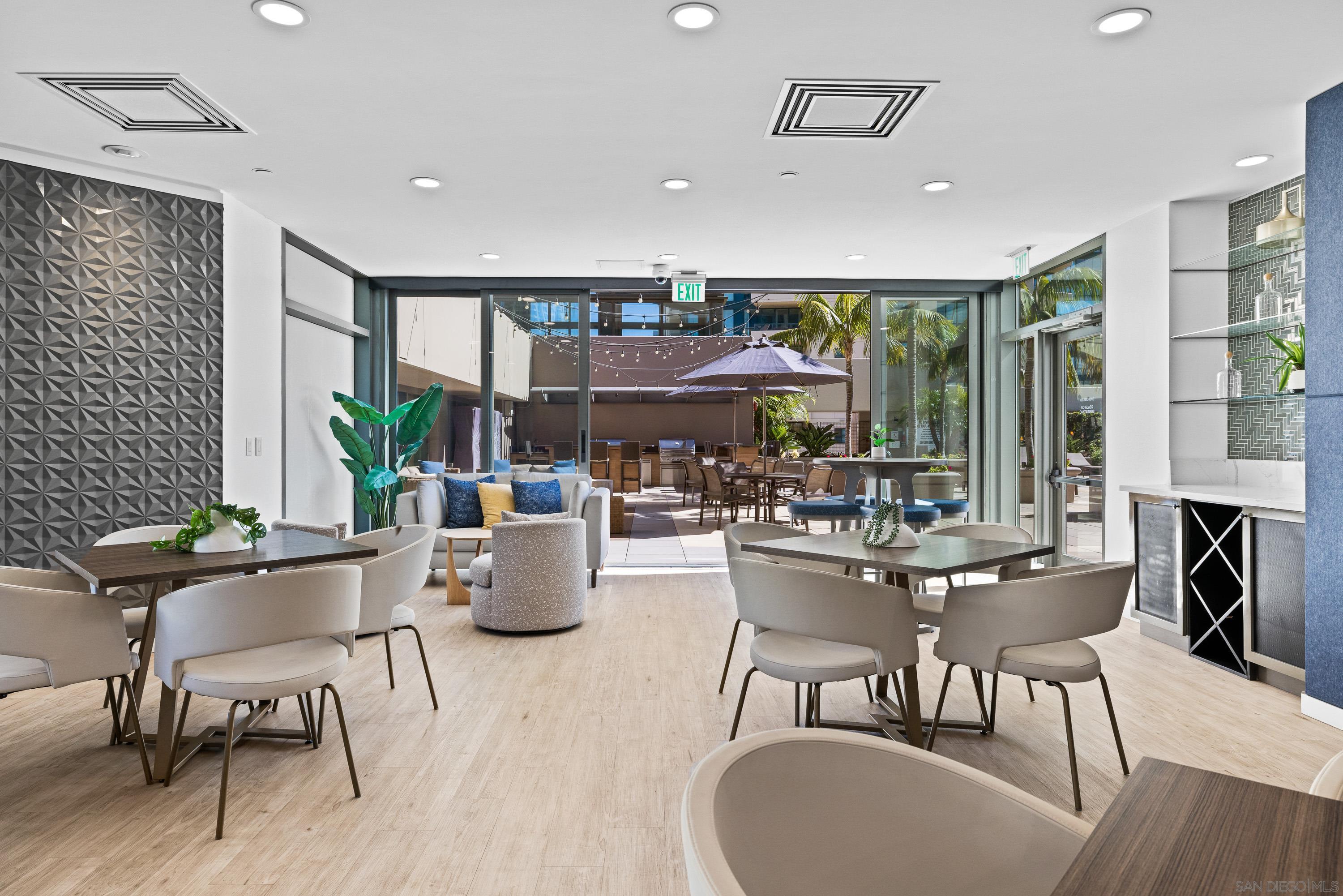 Detail Gallery Image 31 of 38 For 550  Front Street  #1007,  San Diego,  CA 92101 - 1 Beds | 1 Baths