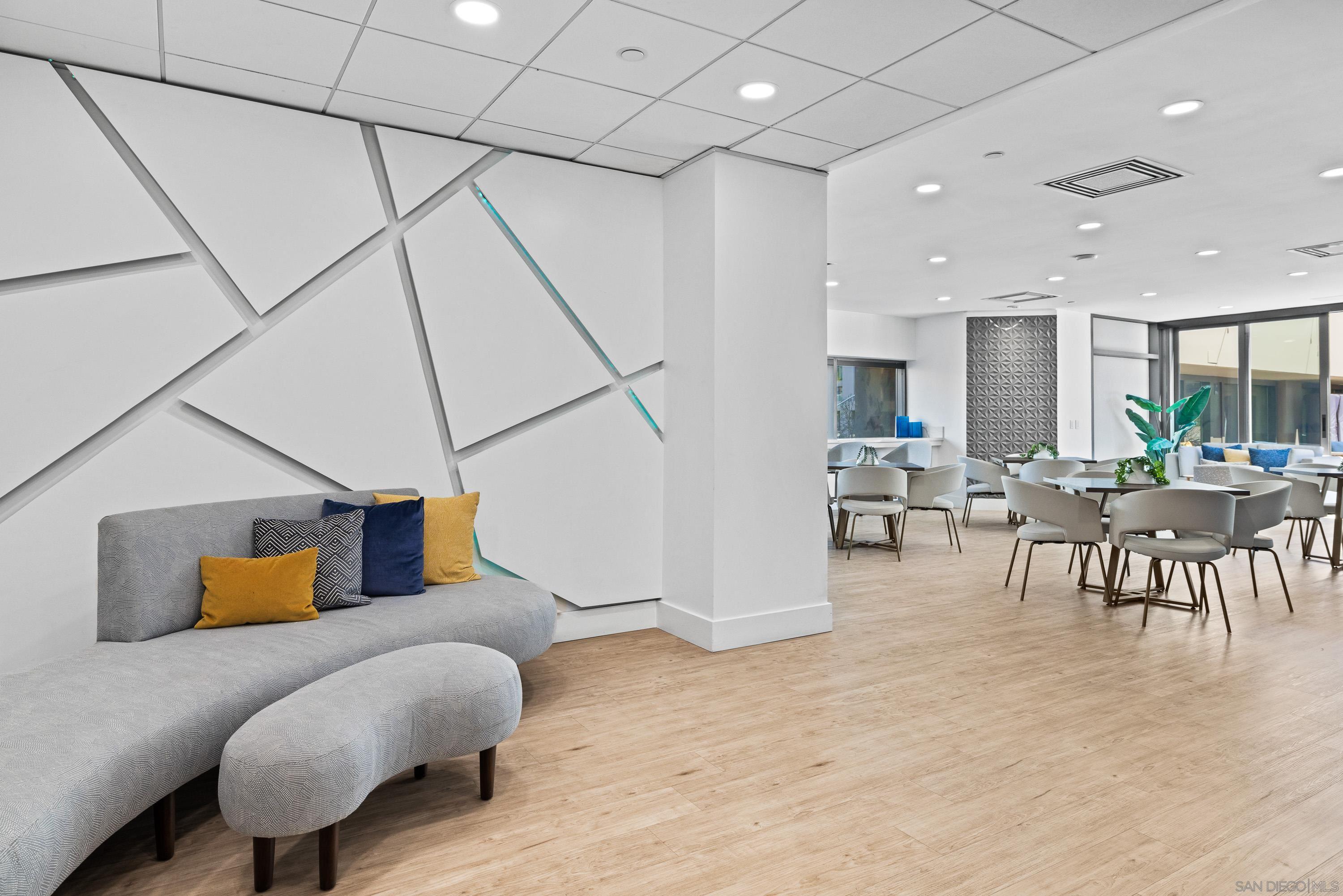 Detail Gallery Image 33 of 38 For 550  Front Street  #1007,  San Diego,  CA 92101 - 1 Beds | 1 Baths