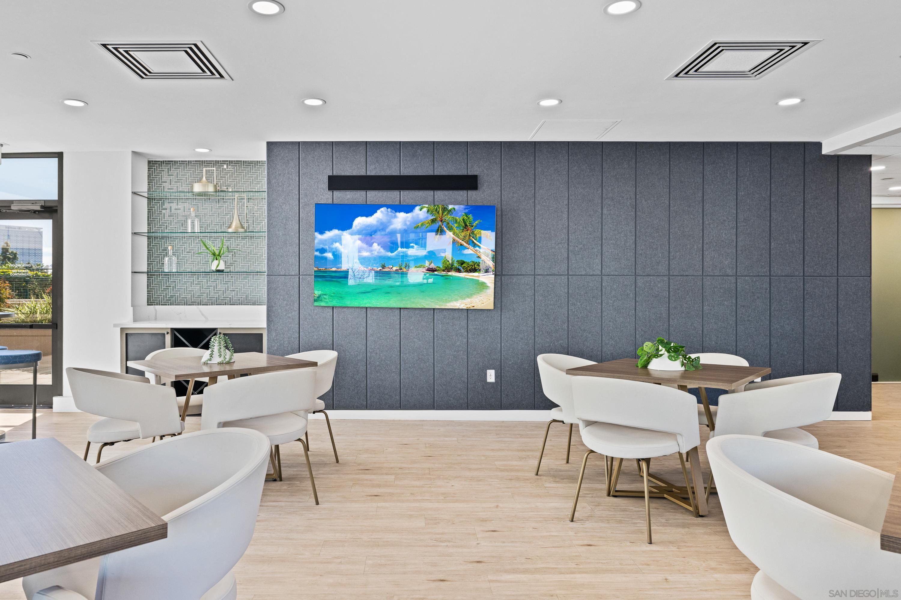 Detail Gallery Image 34 of 38 For 550  Front Street  #1007,  San Diego,  CA 92101 - 1 Beds | 1 Baths