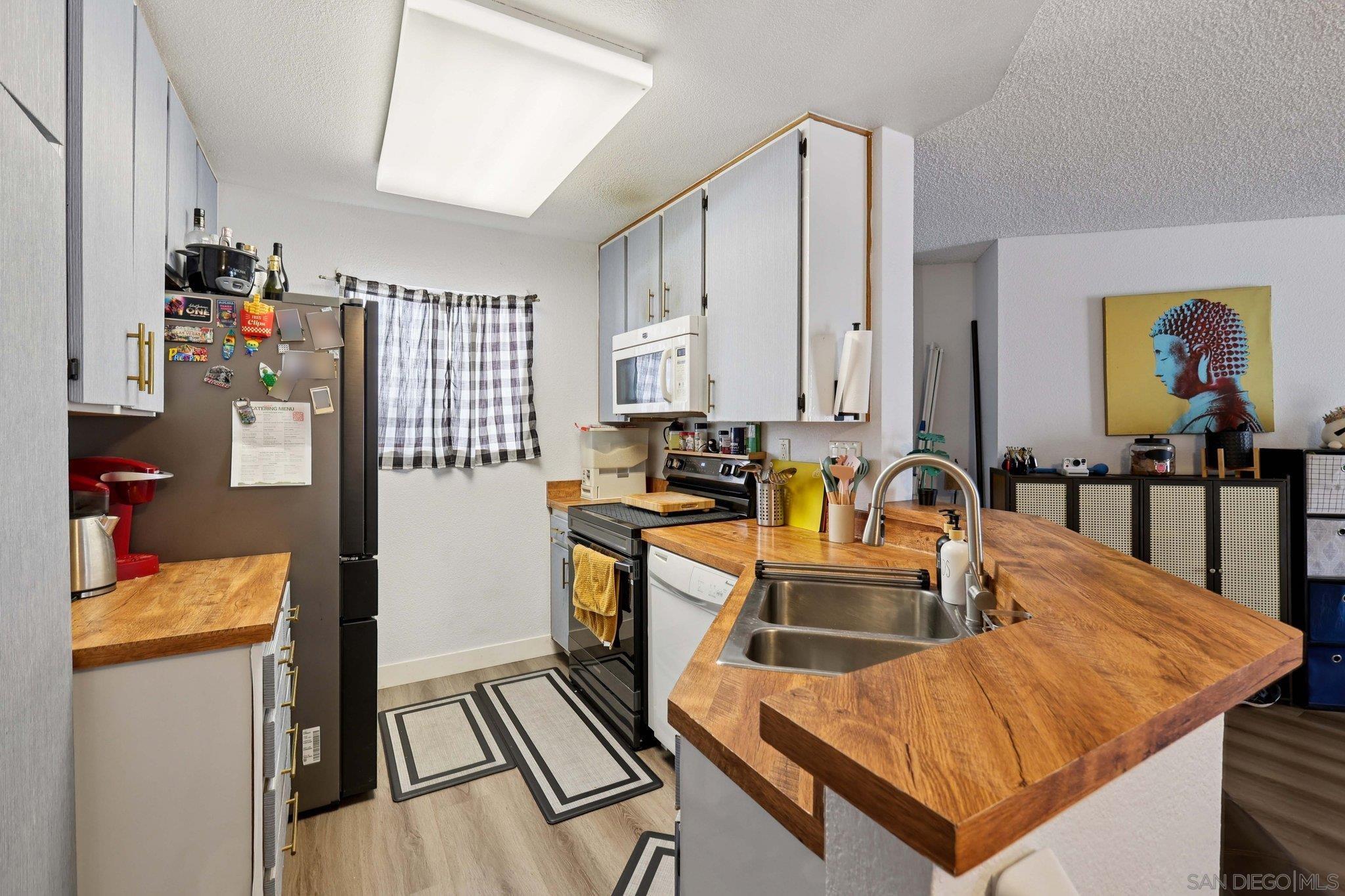 Detail Gallery Image 10 of 35 For 9725  Mesa Springs  #177,  San Diego,  CA 92126 - 2 Beds | 2 Baths