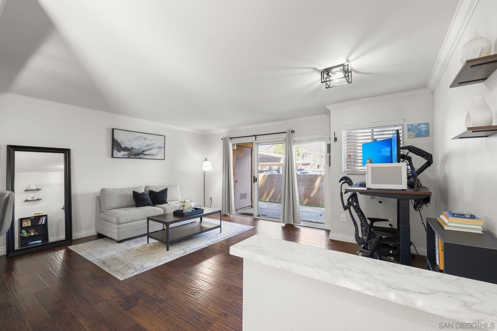 Detail Gallery Image 2 of 35 For 15273  Maturin  #32,  San Diego,  CA 92127 - 1 Beds | 1 Baths