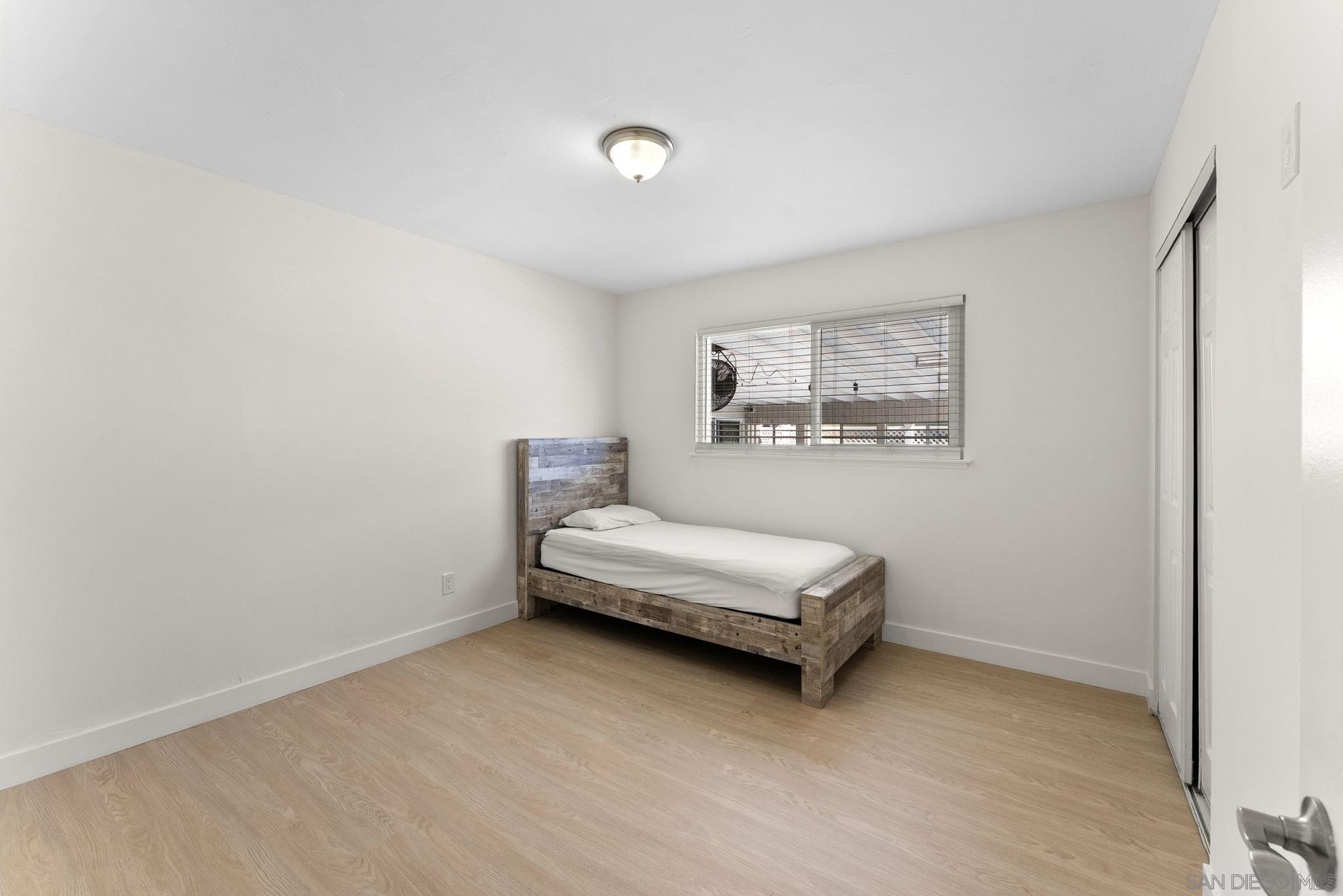 Detail Gallery Image 10 of 29 For 5935  Joel, La Mesa,  CA 91942 - 4 Beds | 2 Baths