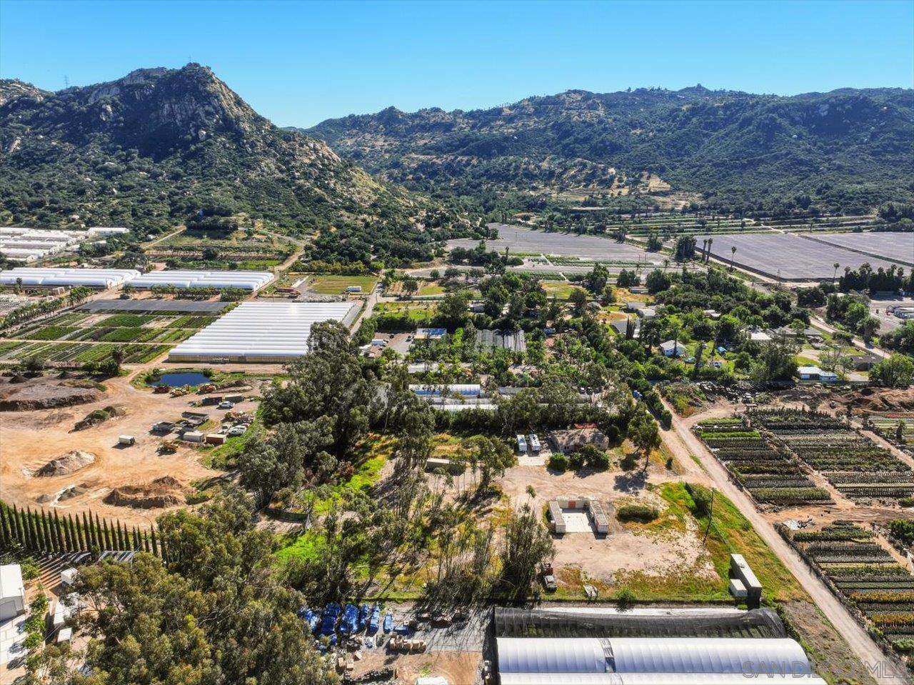 Detail Gallery Image 22 of 24 For 5461  Rainbow Creek, Fallbrook,  CA 92028 - 5 Beds | 1 Baths