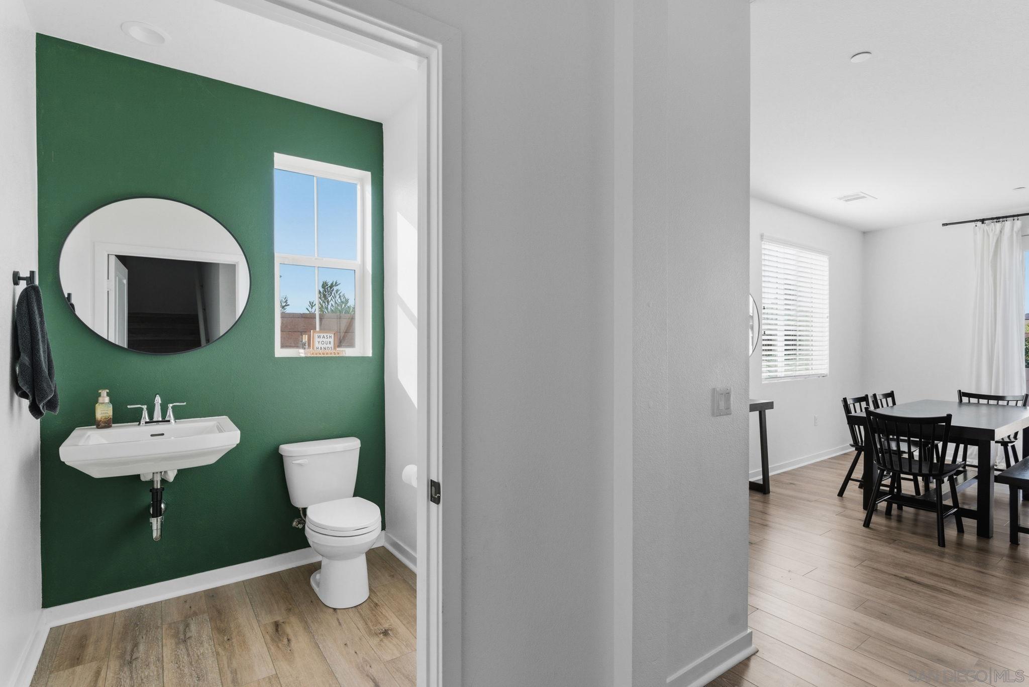 Detail Gallery Image 15 of 39 For 39345  Corvina Ln, Temecula,  CA 92591 - 4 Beds | 2/1 Baths